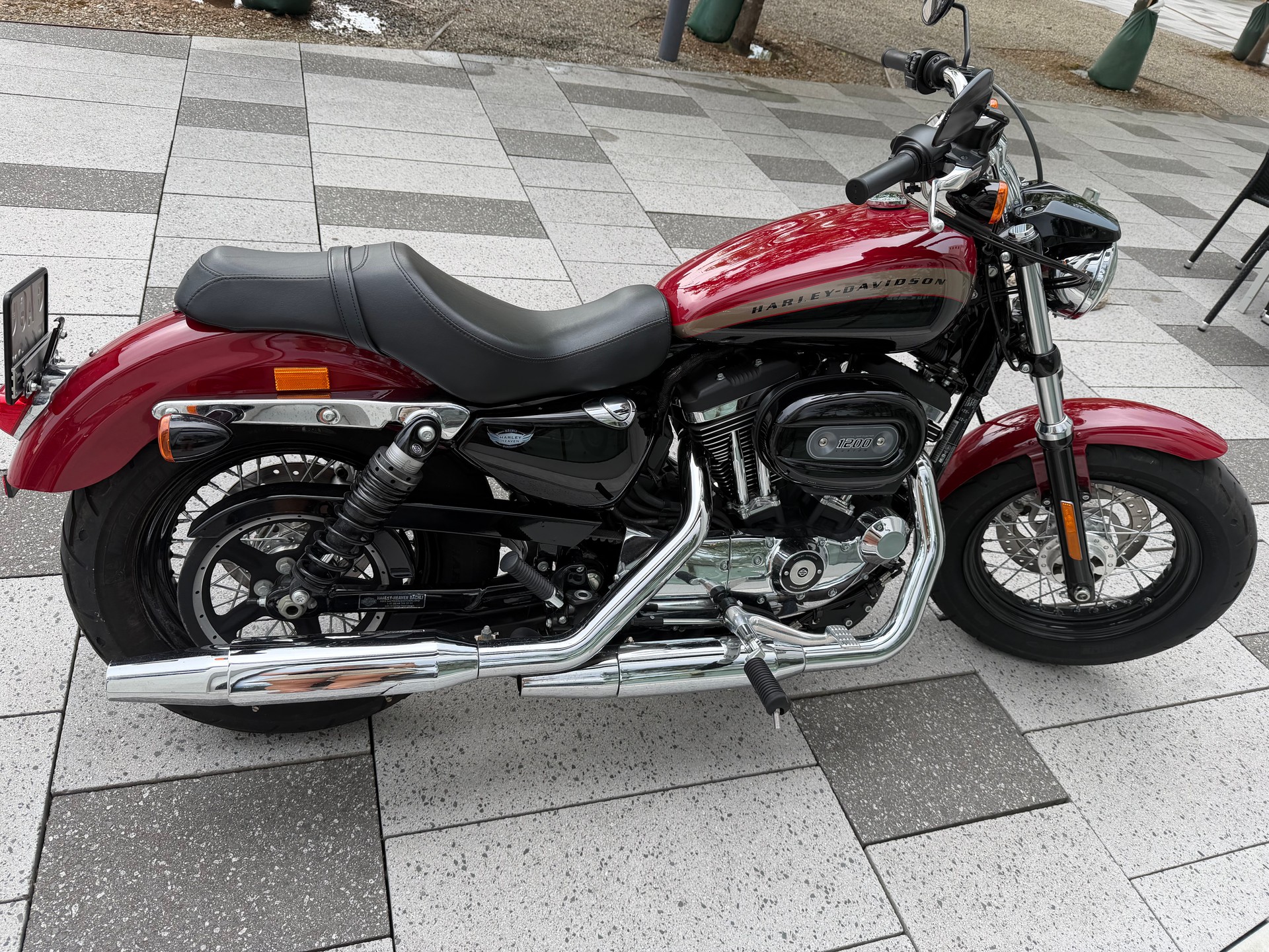 HARLEY-DAVIDSON XL 1200 C Sportster Custom ABS-image-1