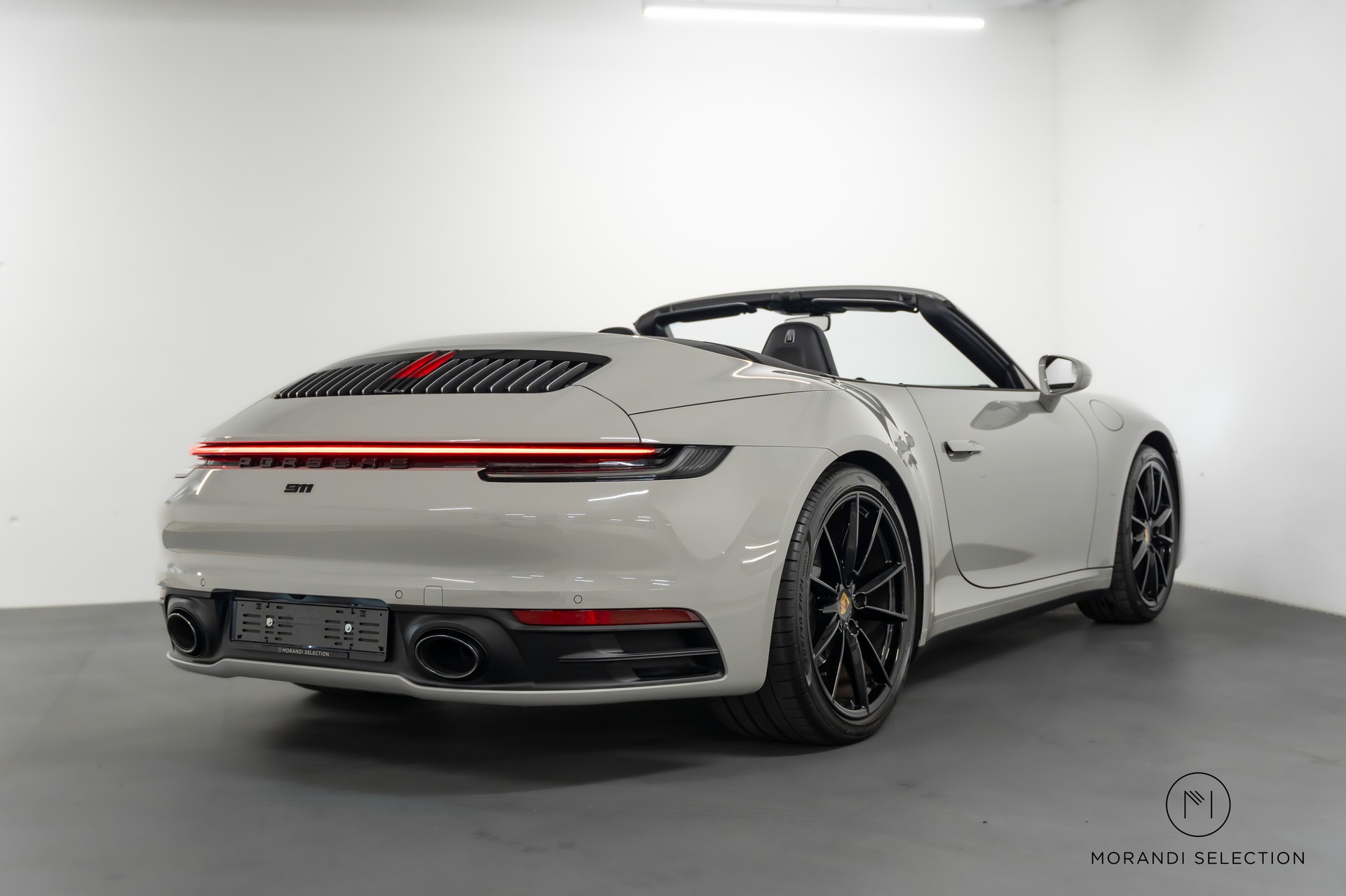 PORSCHE 911 Cabriolet 3.0 Carrera 4 PDK-showroom-element-3