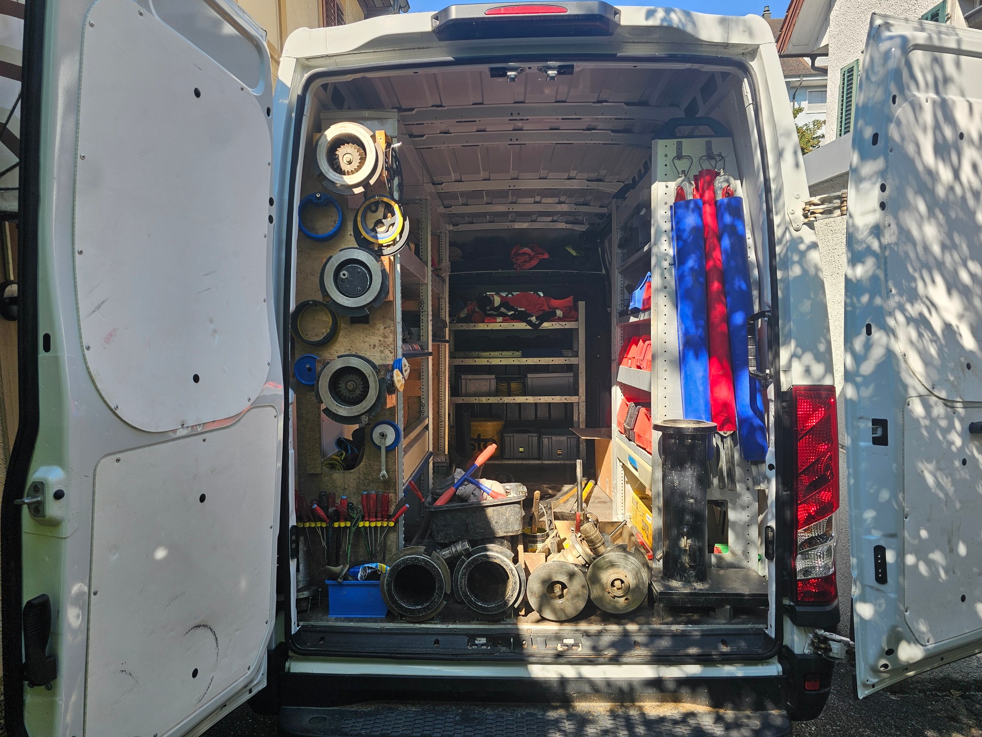 IVECO 33 S 16 V-image-7