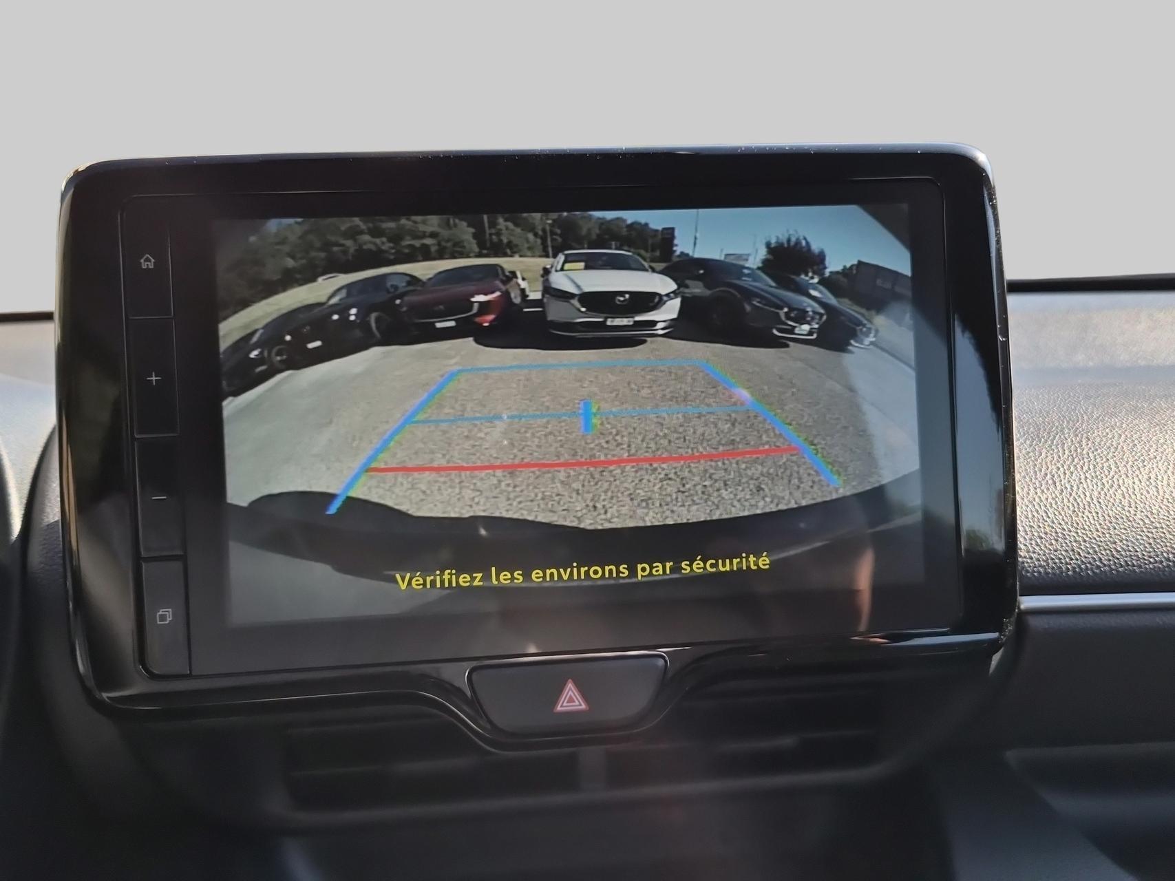 MAZDA 2 Hybrid Centre-line-image-17