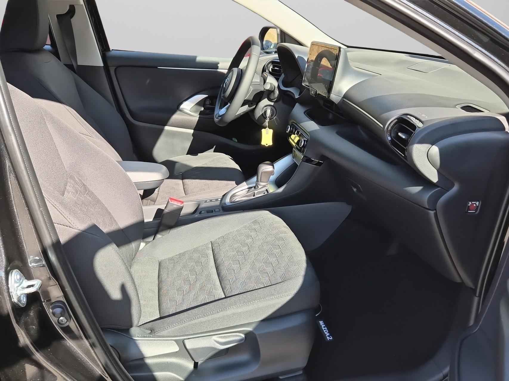MAZDA 2 Hybrid Centre-line-image-14