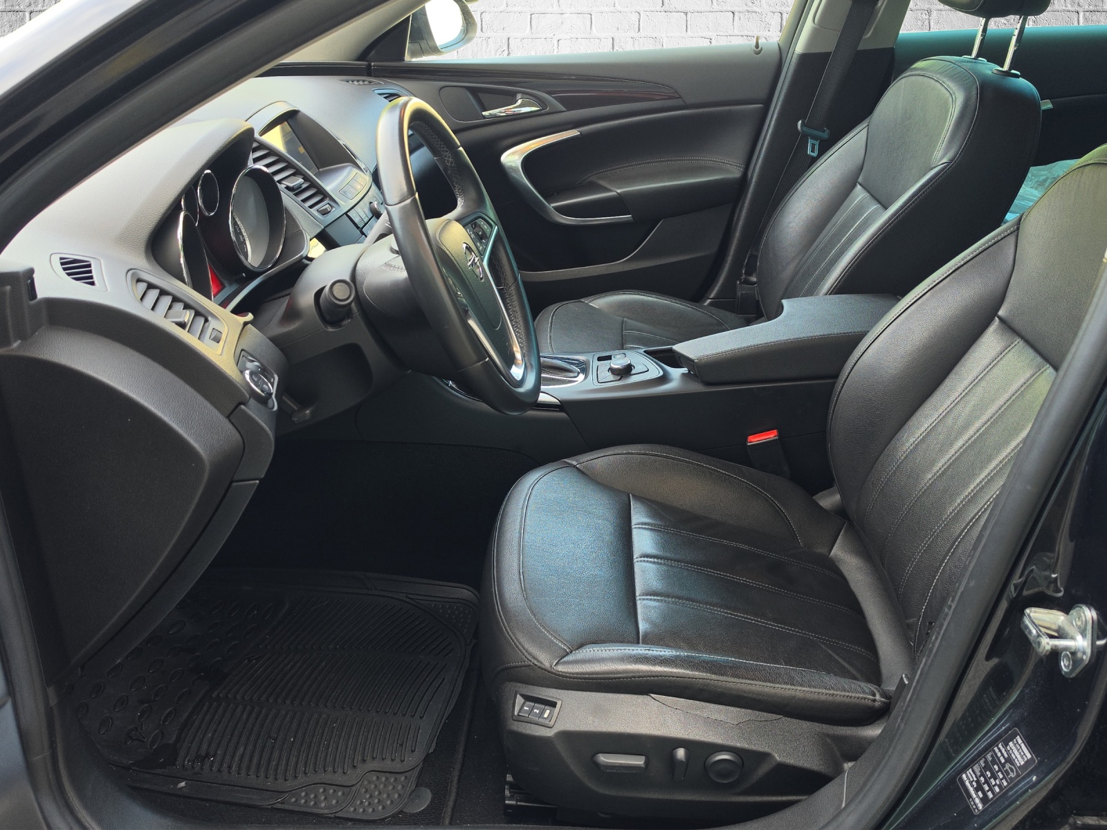 OPEL Insignia ST 2.0 Turbo Cosmo 4WD Aut.-image-8