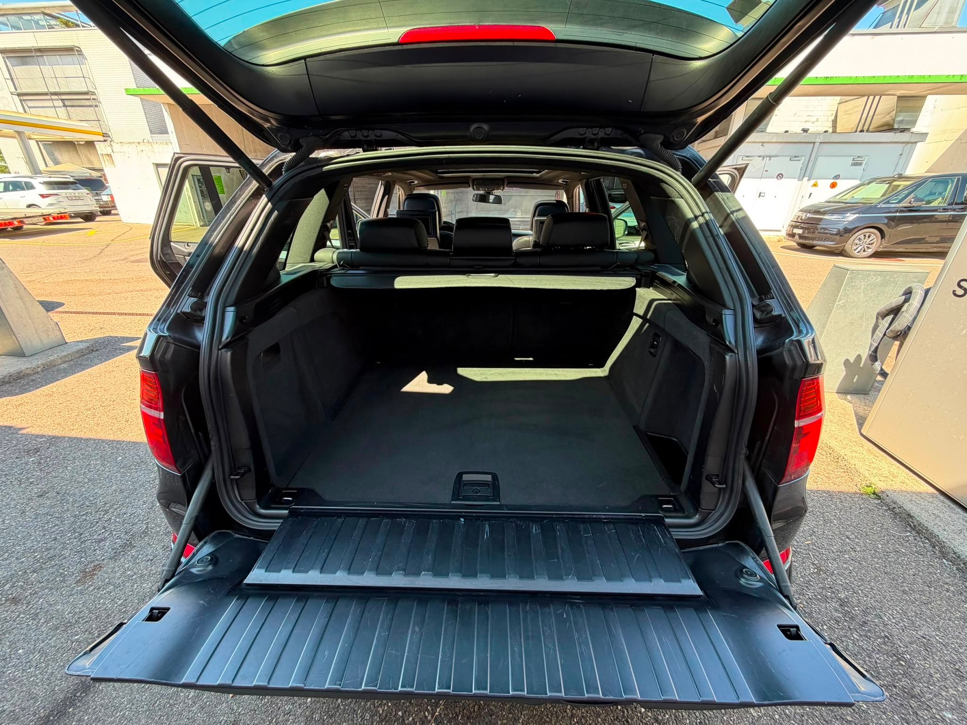 BMW X5 xDrive 40d Steptronic-image-9