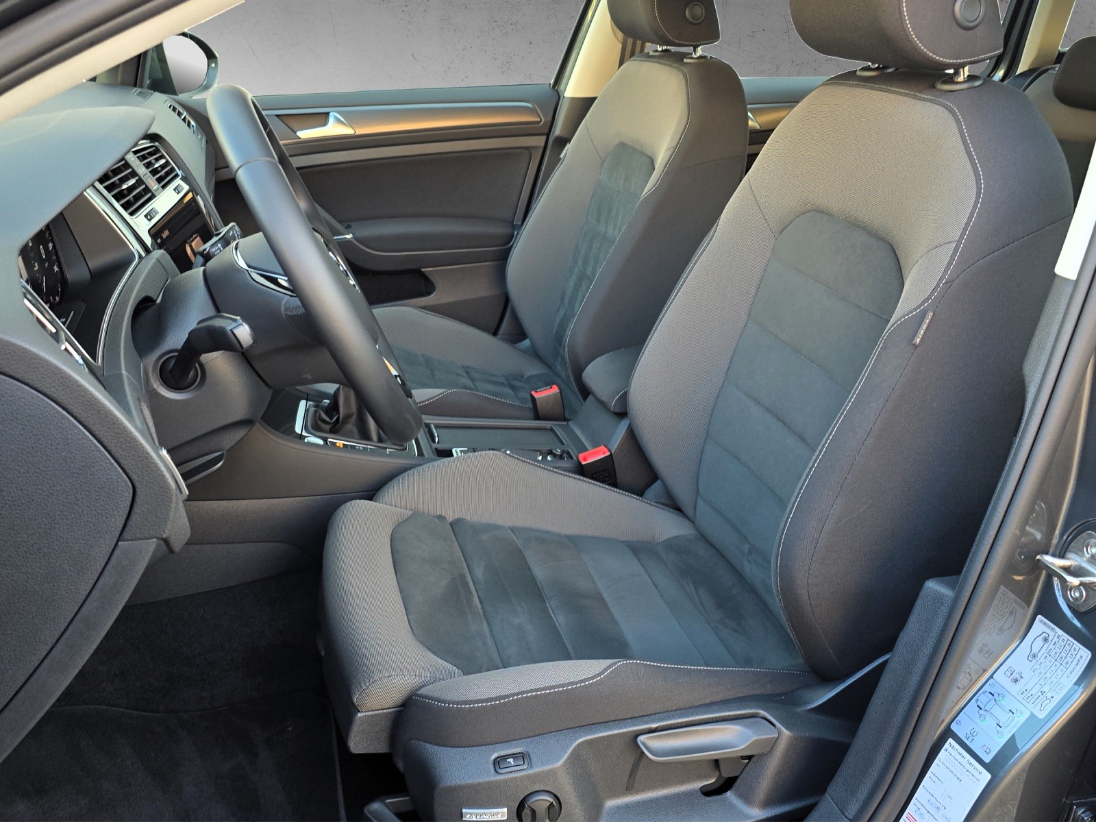 VW Golf Variant 1.5 TSI EVO Comfortline-image-9