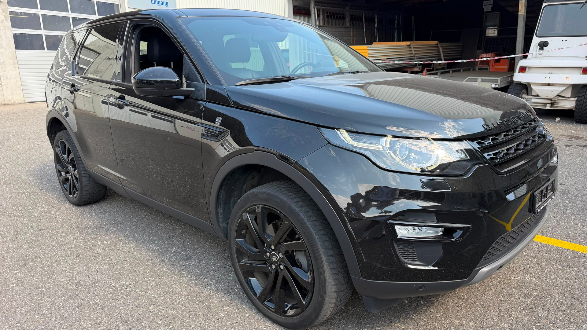 LAND ROVER Discovery Sport 2.0 TD4 HSE AT9