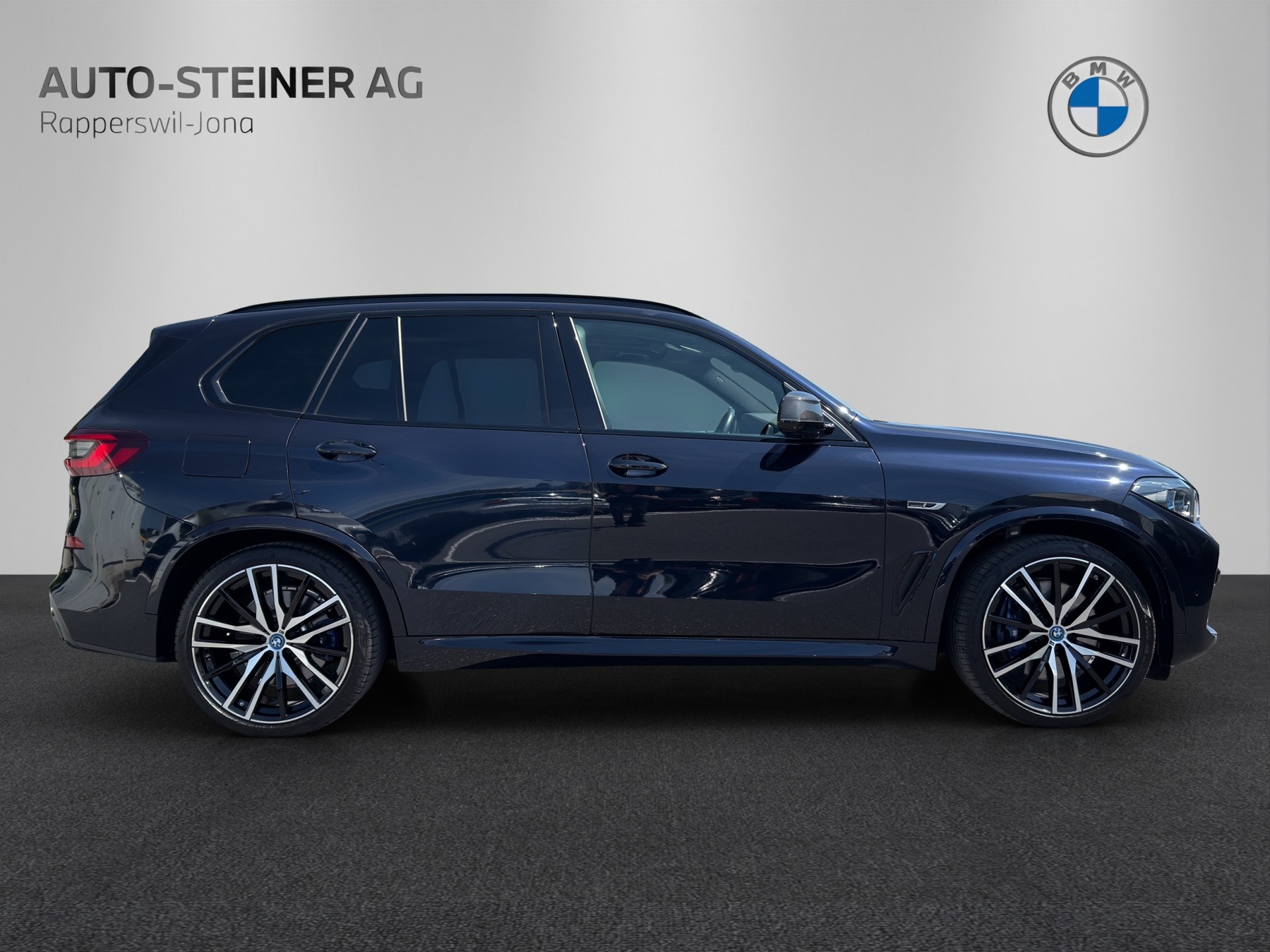 BMW X5 xDrive45e M Sport-image-5