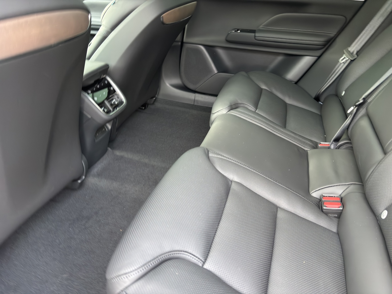 VOLVO ES90 Twin Performance Ultra AWD-image-4