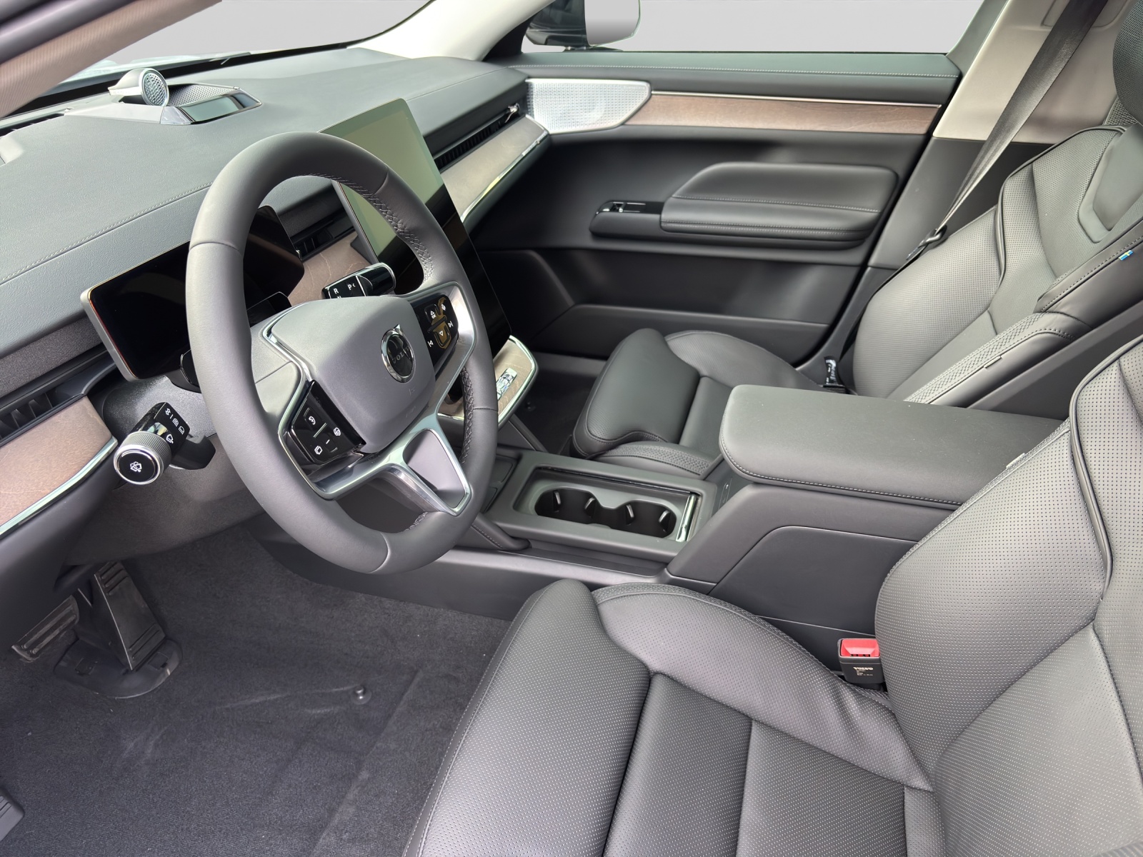 VOLVO ES90 Twin Performance Ultra AWD-showroom-element-3