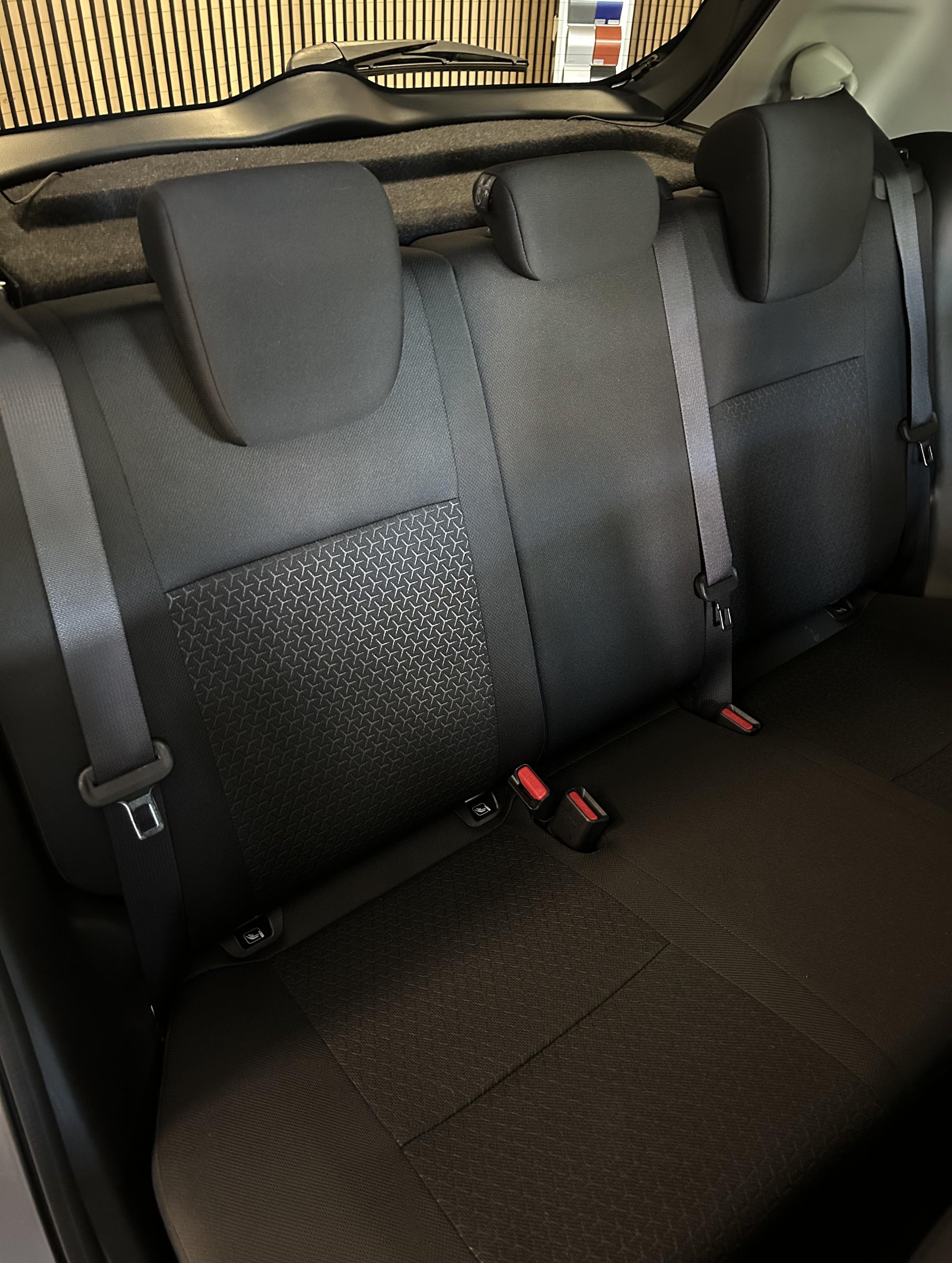 SUZUKI Swift 1.2 Compact Top Hybrid-image-16