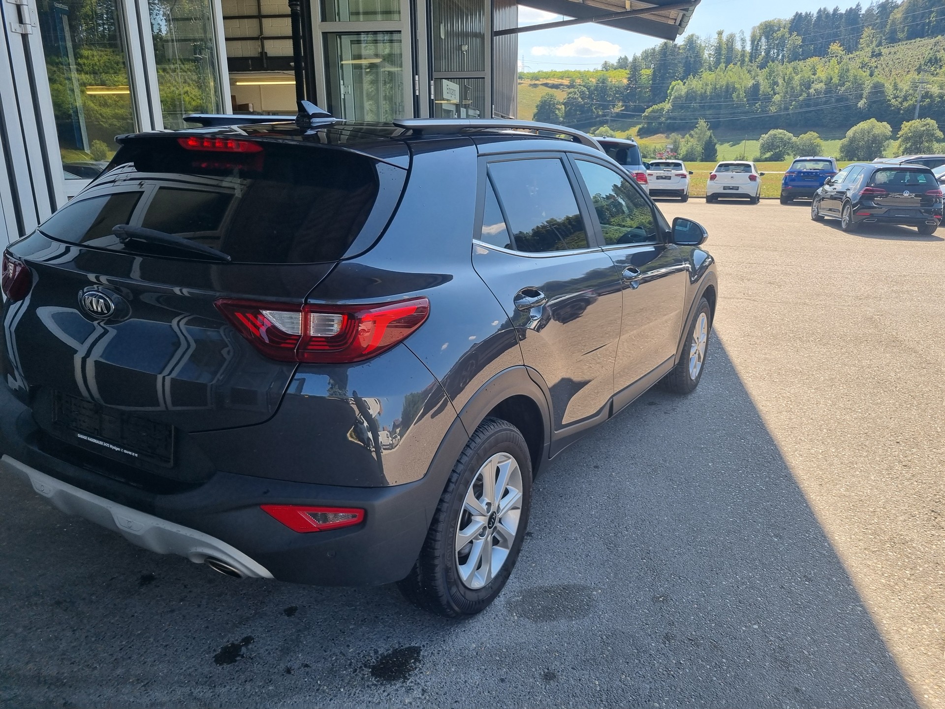 KIA Stonic 1.0 T-GDi-showroom-element-3