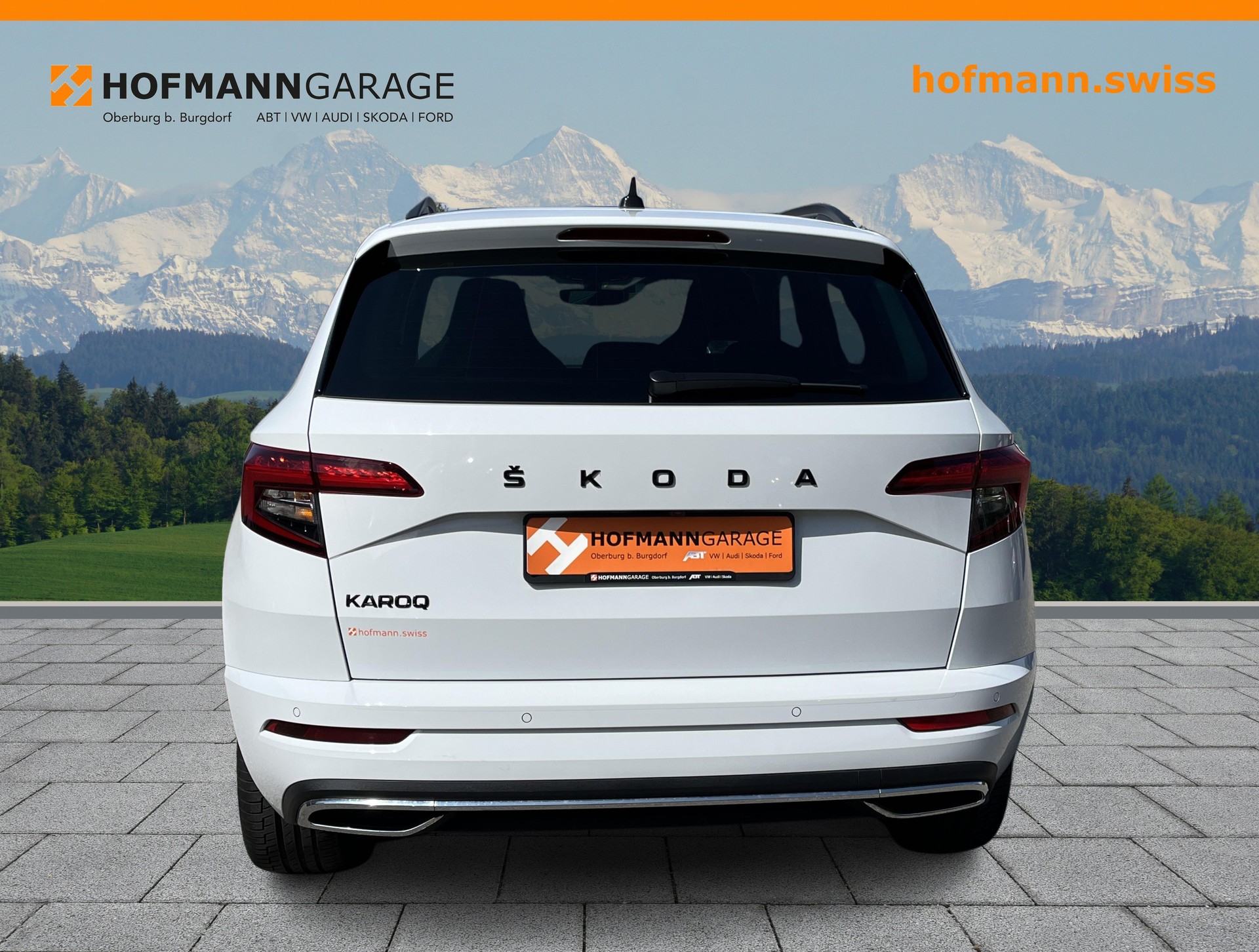 SKODA Karoq 1.5 TSI ACT SportLine DSG-showroom-element-3