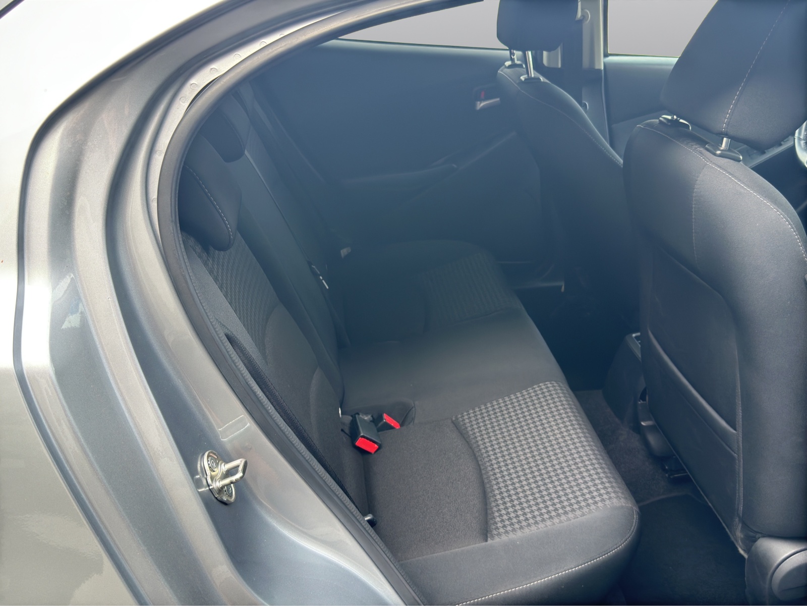 MAZDA 2 SKYACTIV-G 90 Ambition Plus Automat-image-18