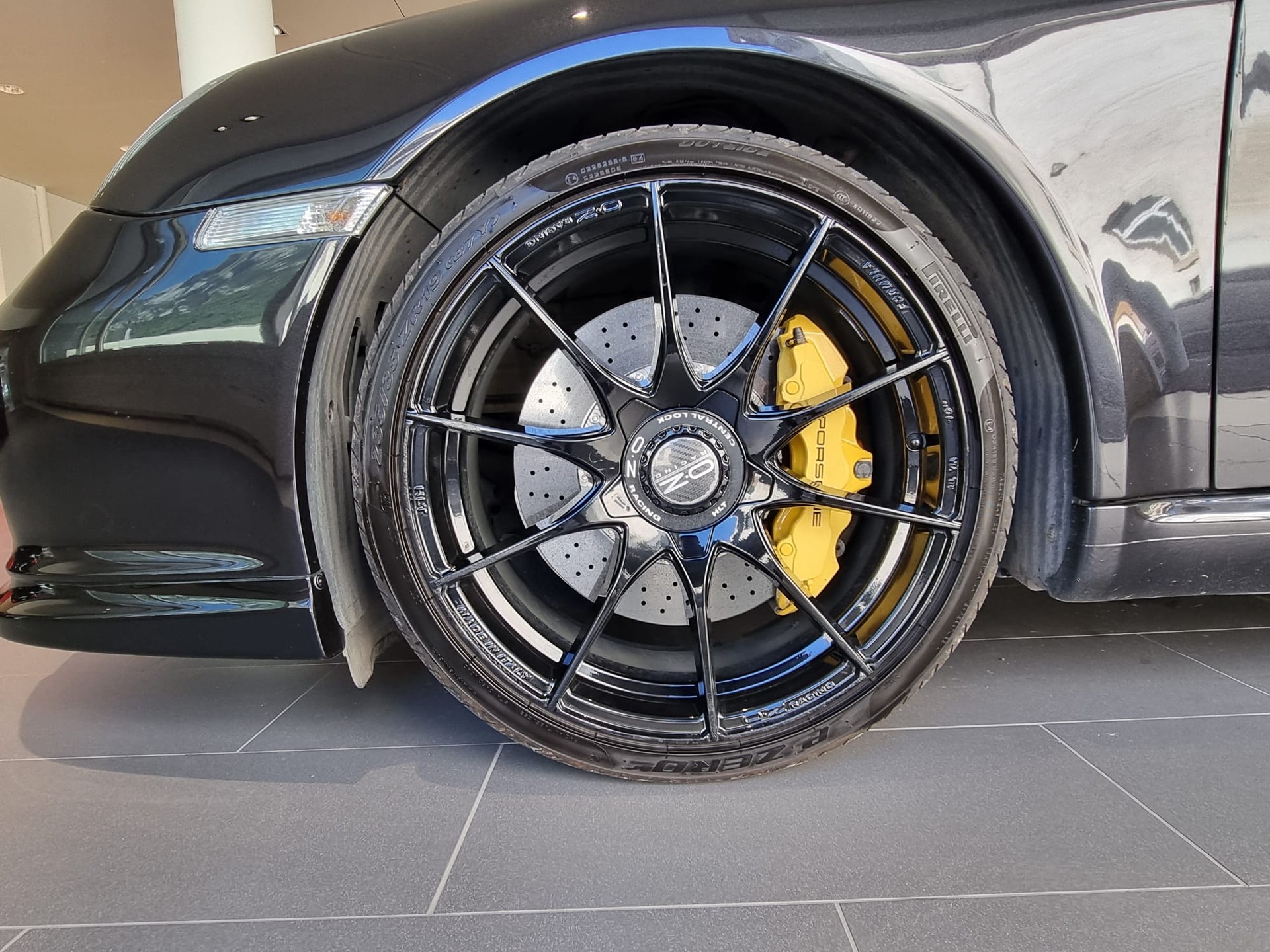PORSCHE Carrera S Cabrio-image-20