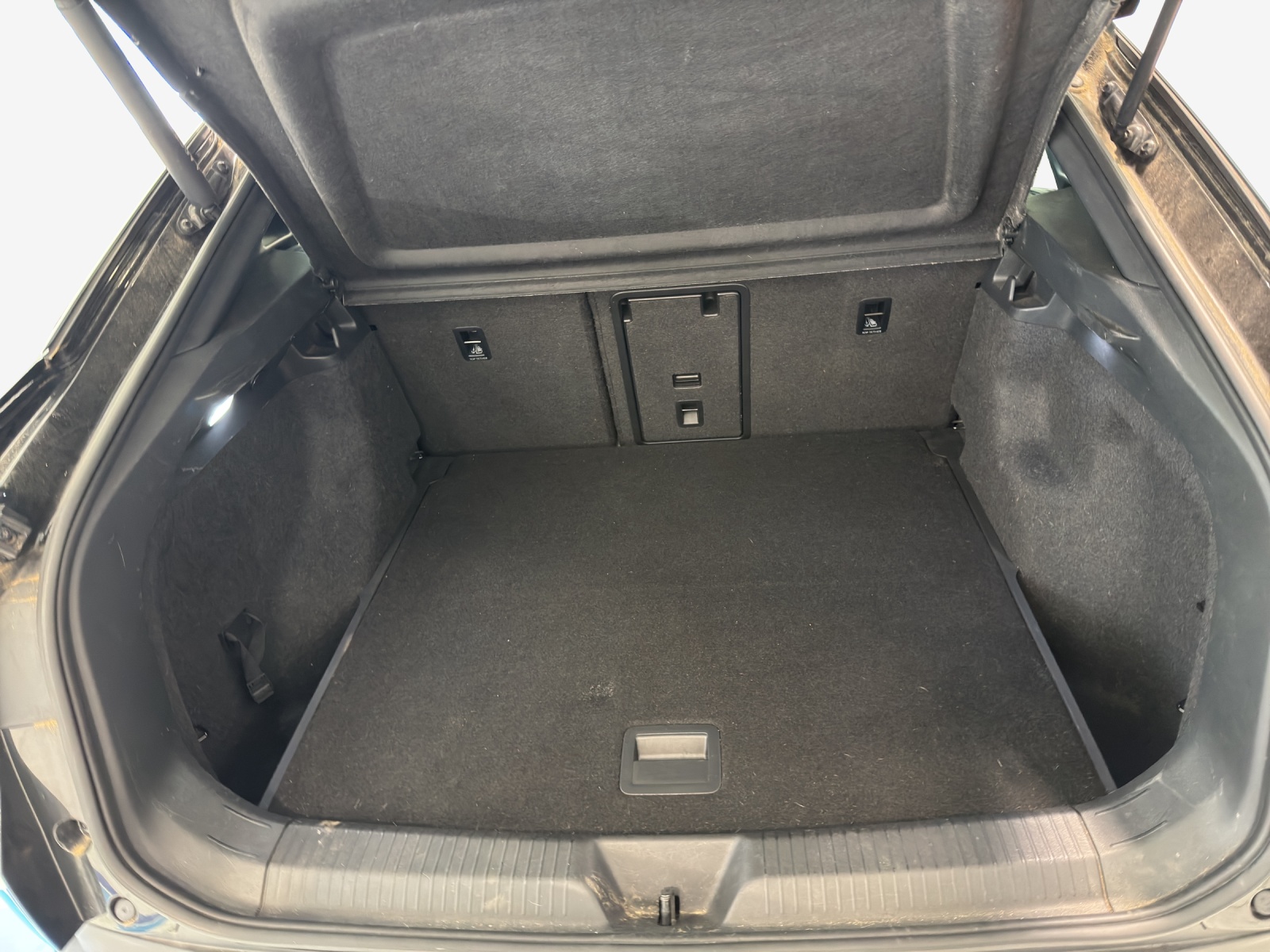 VW ID.5 Pro Performance 77 kWh-image-13