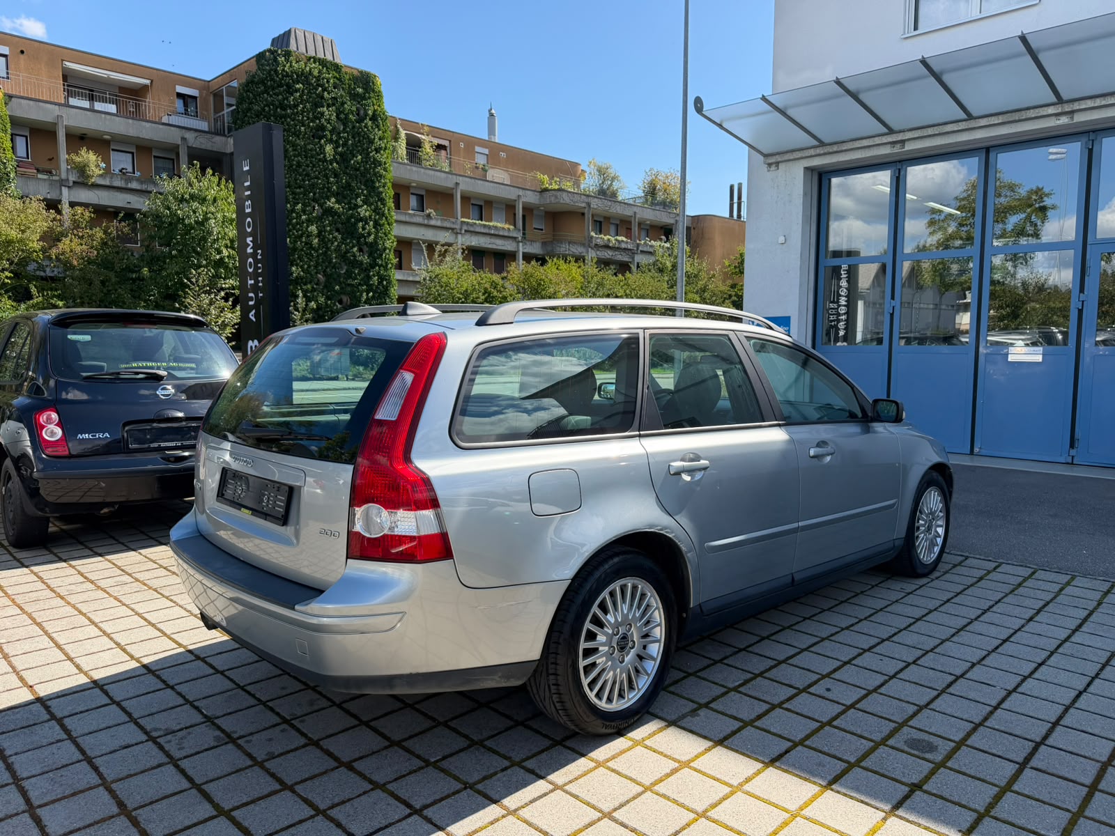 VOLVO V50 2.0D Momentum-showroom-element-3