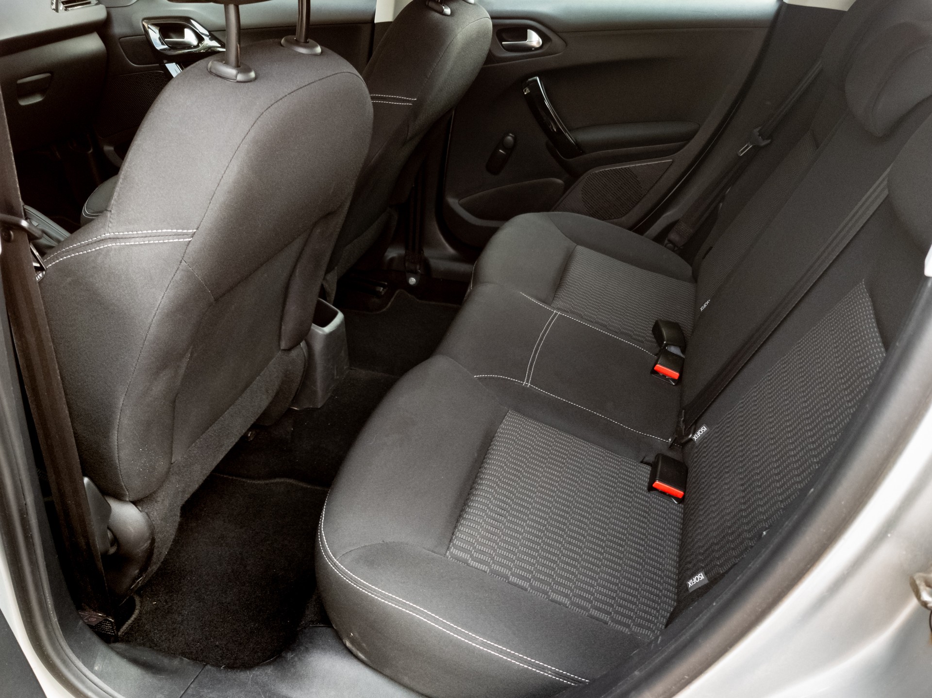 PEUGEOT 1.6 BlueHDI Active-image-6