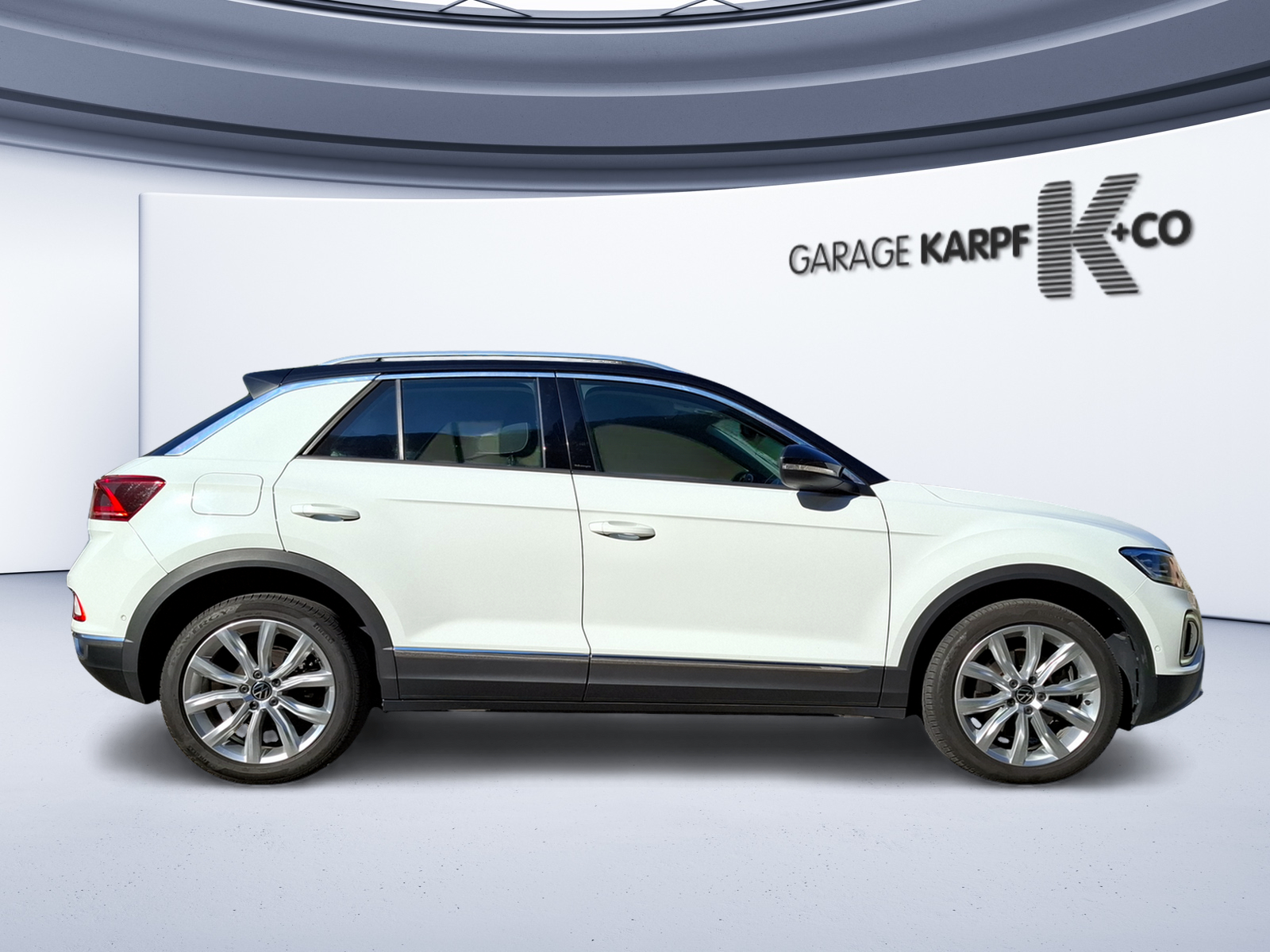 VW T-Roc 2.0 TSI Style DSG 4Motion-image-5