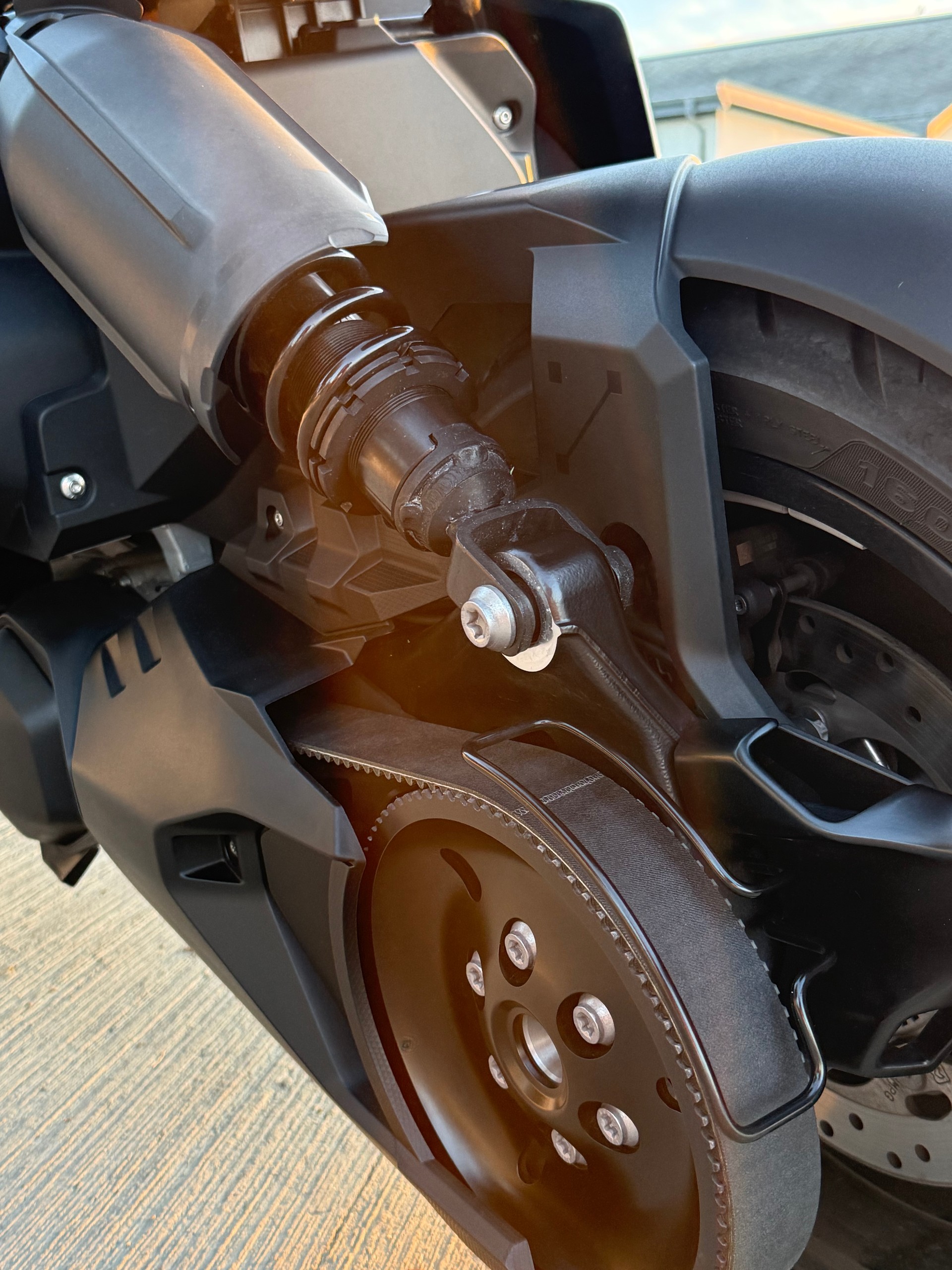 BMW CE 04-image-6