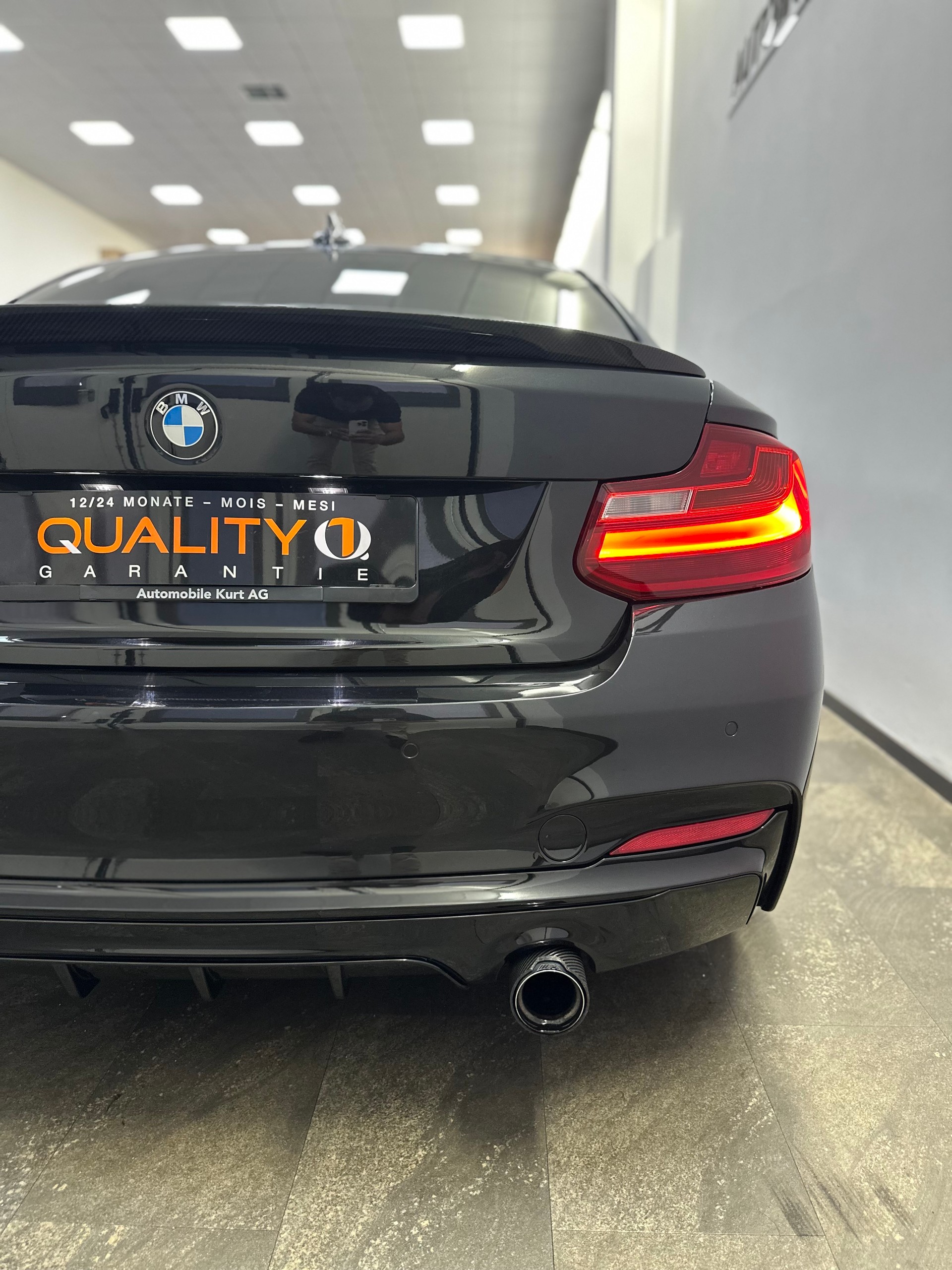 BMW M235i xDrive Steptronic-image-5