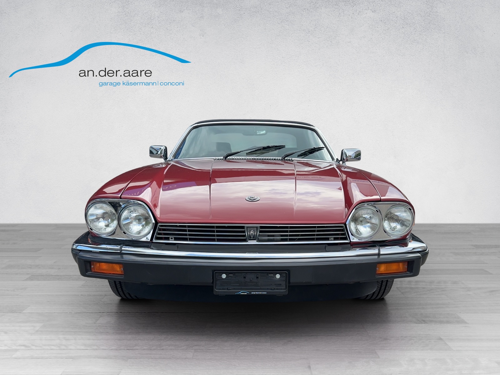 JAGUAR XJS 5.3 V12 Convertible-showroom-element-2