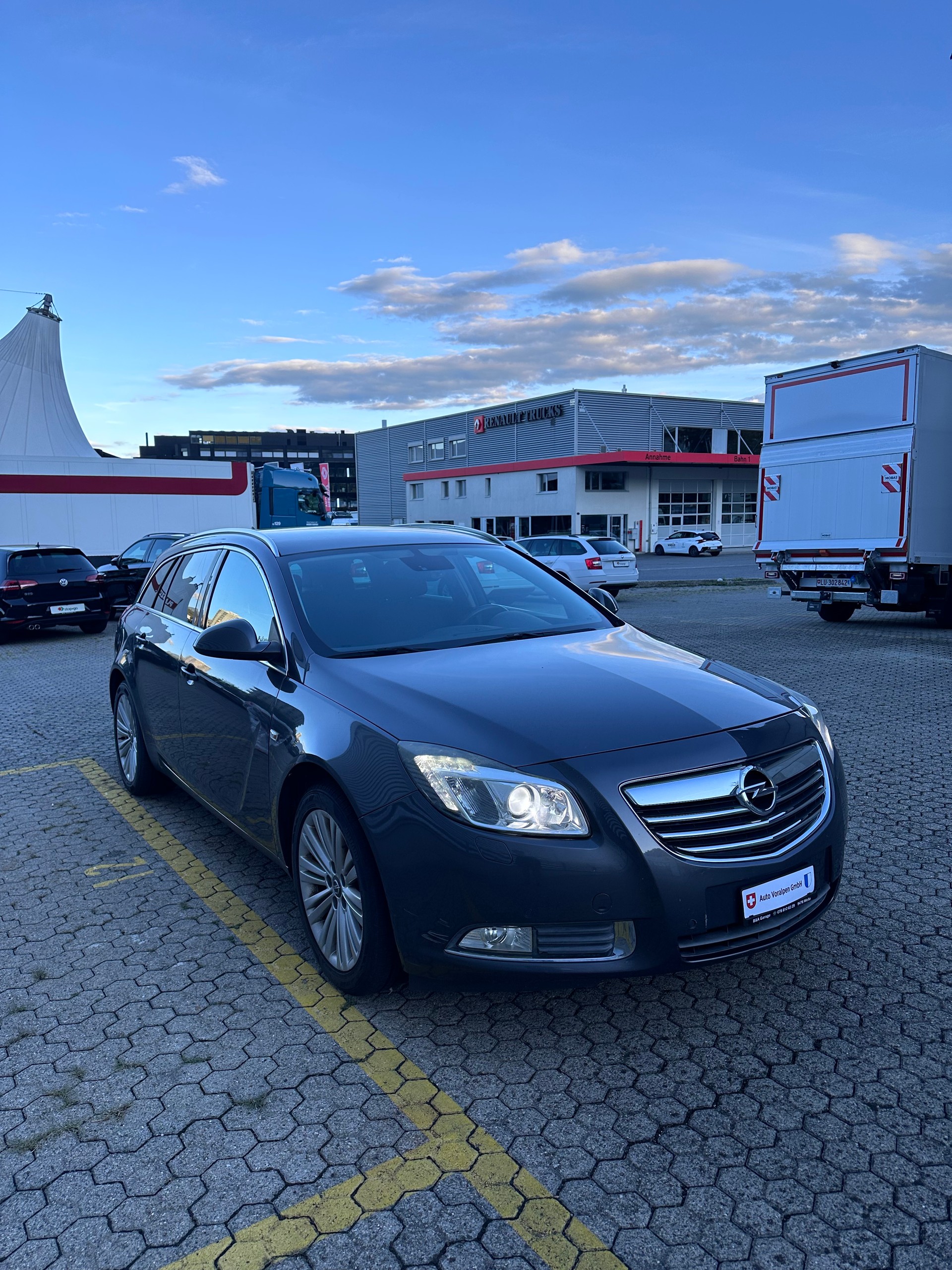 OPEL Insignia ST 2.0 Turbo Sport Edition 4WD Aut. Ab MFK, ab Service