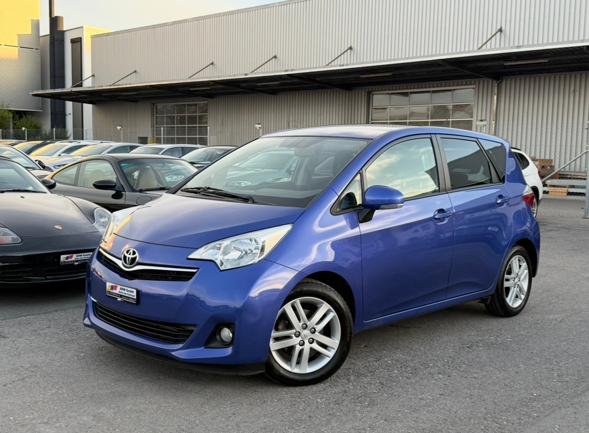 TOYOTA Verso-S 1.33 Linea Sol Multidrive S / Frisch ab MFK / 1.Hand / Rückfahrkamera / Keyless Go / AHK / Dachträger