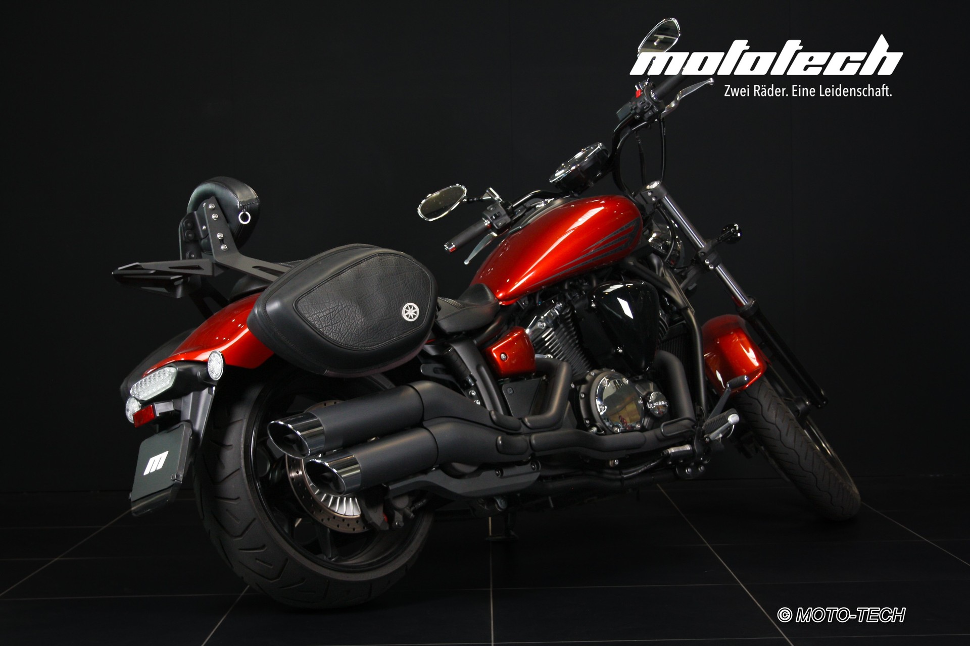 YAMAHA XVS 1300 Custom-image-2