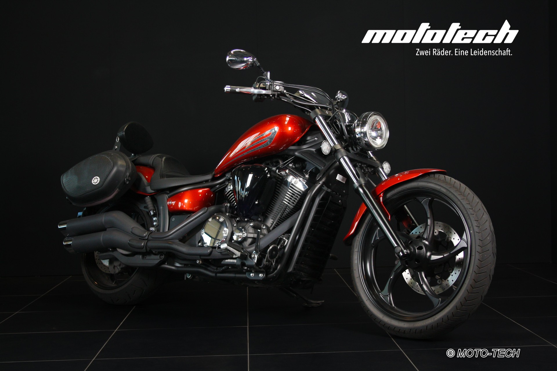 YAMAHA XVS 1300 Custom-image-0