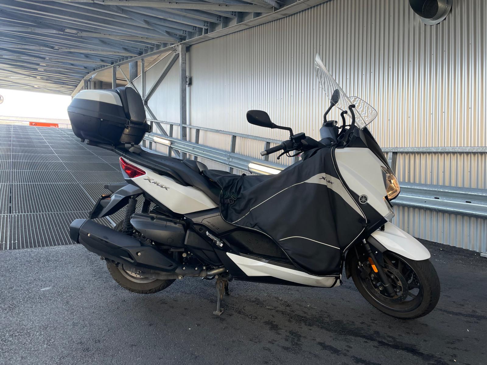 YAMAHA X-Max 400 ABS-image-0