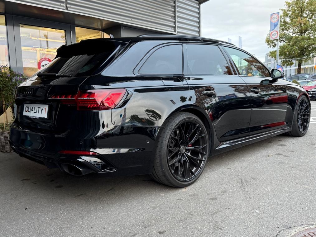 AUDI RS4 Avant quattro tiptronic-showroom-element-2