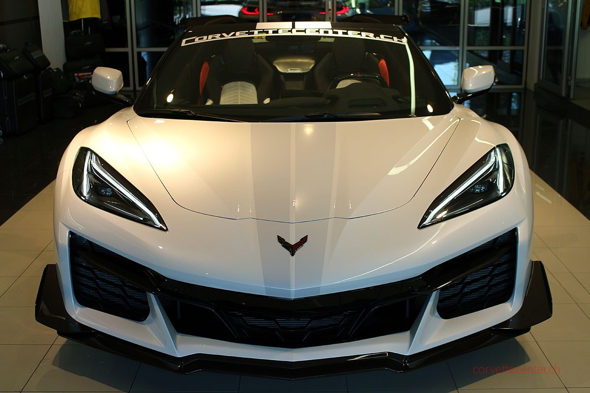 CHEVROLET Corvette C8 Z06 Z07 Cabrio-showroom-element-2