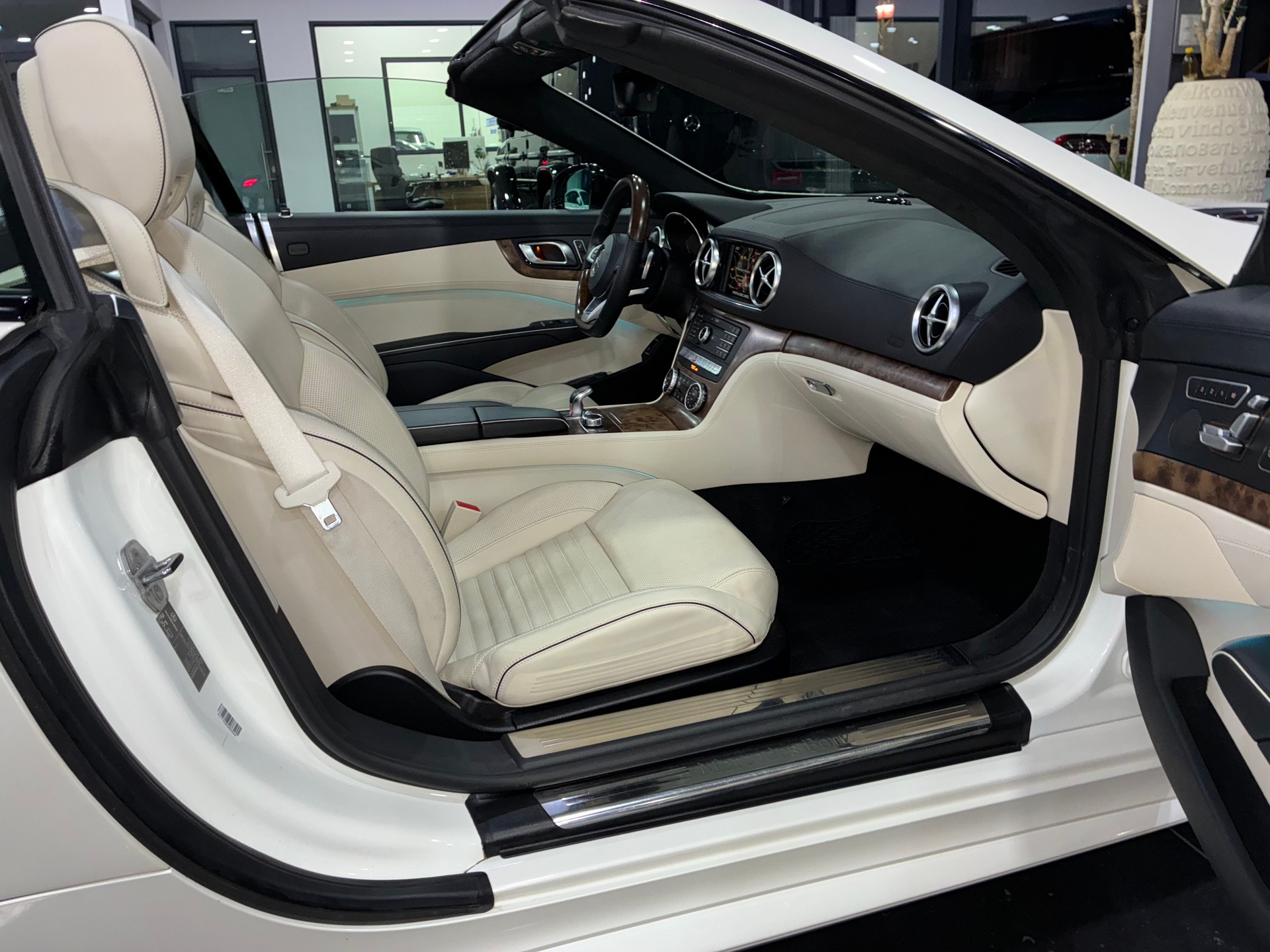 MERCEDES-BENZ SL 400 9G-Tronic-image-12
