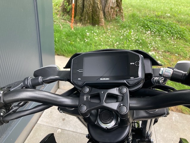 SUZUKI GSX-S 125-image-6