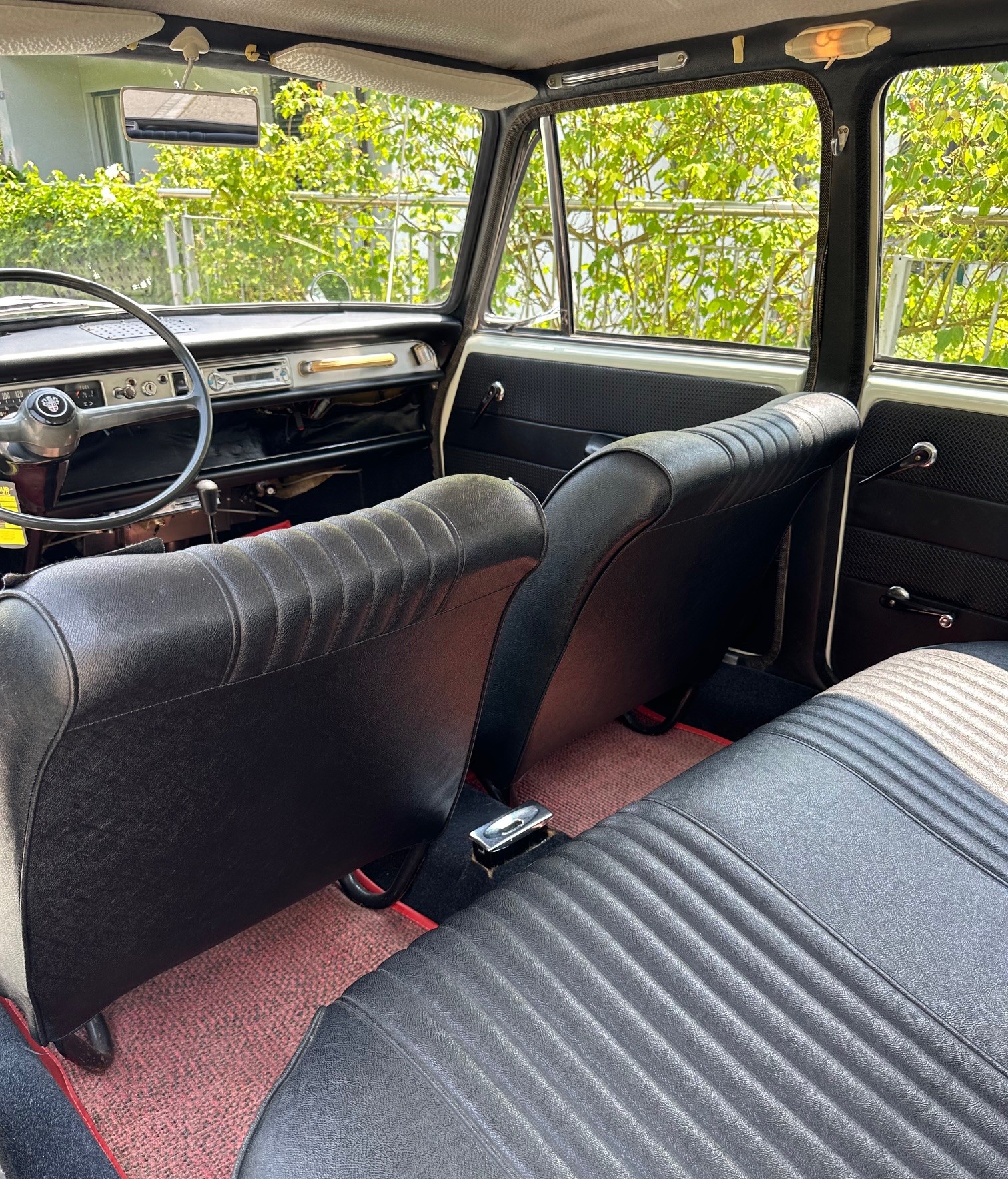 AUSTIN 1300-image-4