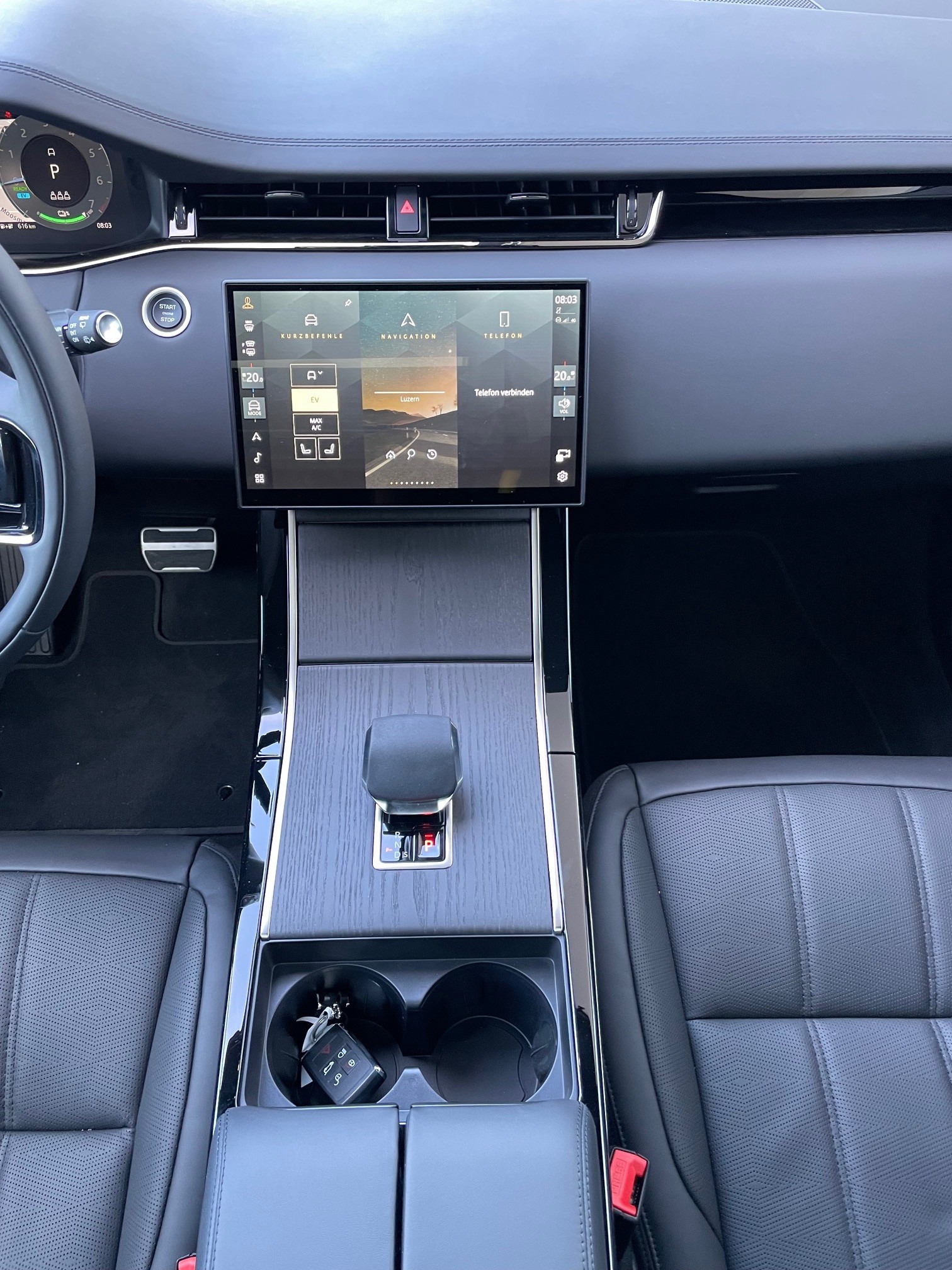 LAND ROVER Range Rover Evoque 1.5 T 270e Autobiography-image-7