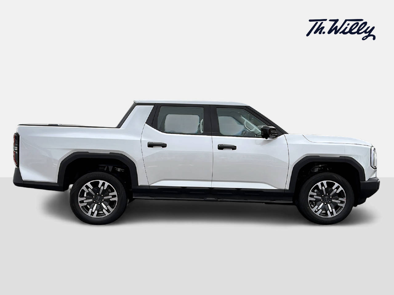 MAXUS eTerron 9 E-Motor 102kWh Luxury-image-5