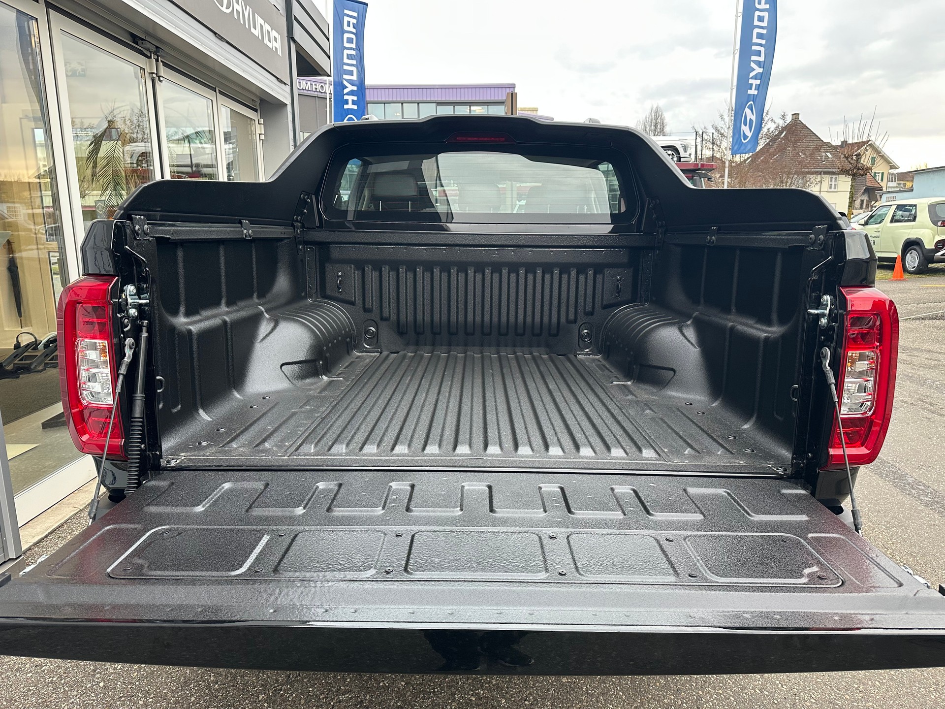 MAXUS T60 Max 2.0TDI 4x4 Automat-image-7