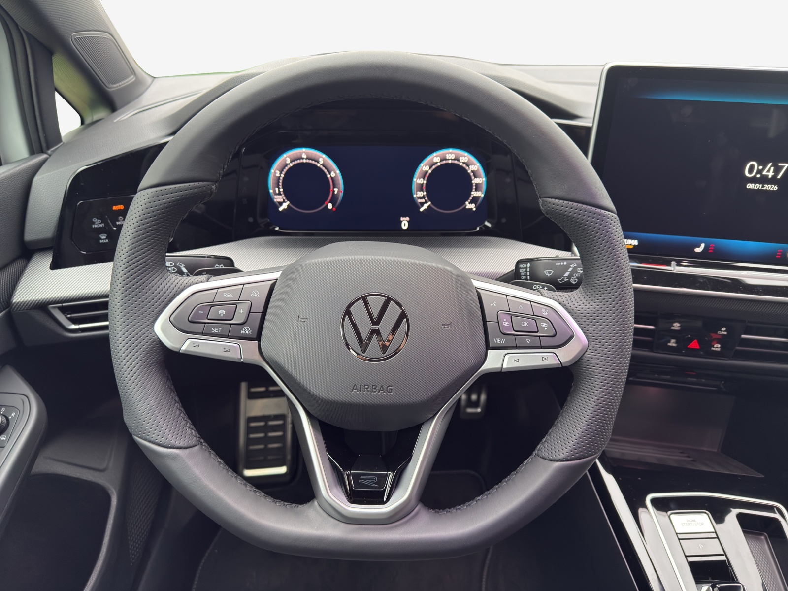 VW Golf 1.5 e TSI mHEV R-Line DSG-image-10