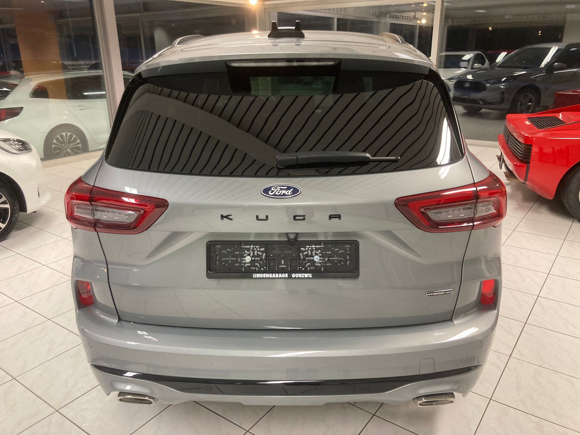 FORD Kuga 2.5 FHEV ST-Line 4WD-image-4