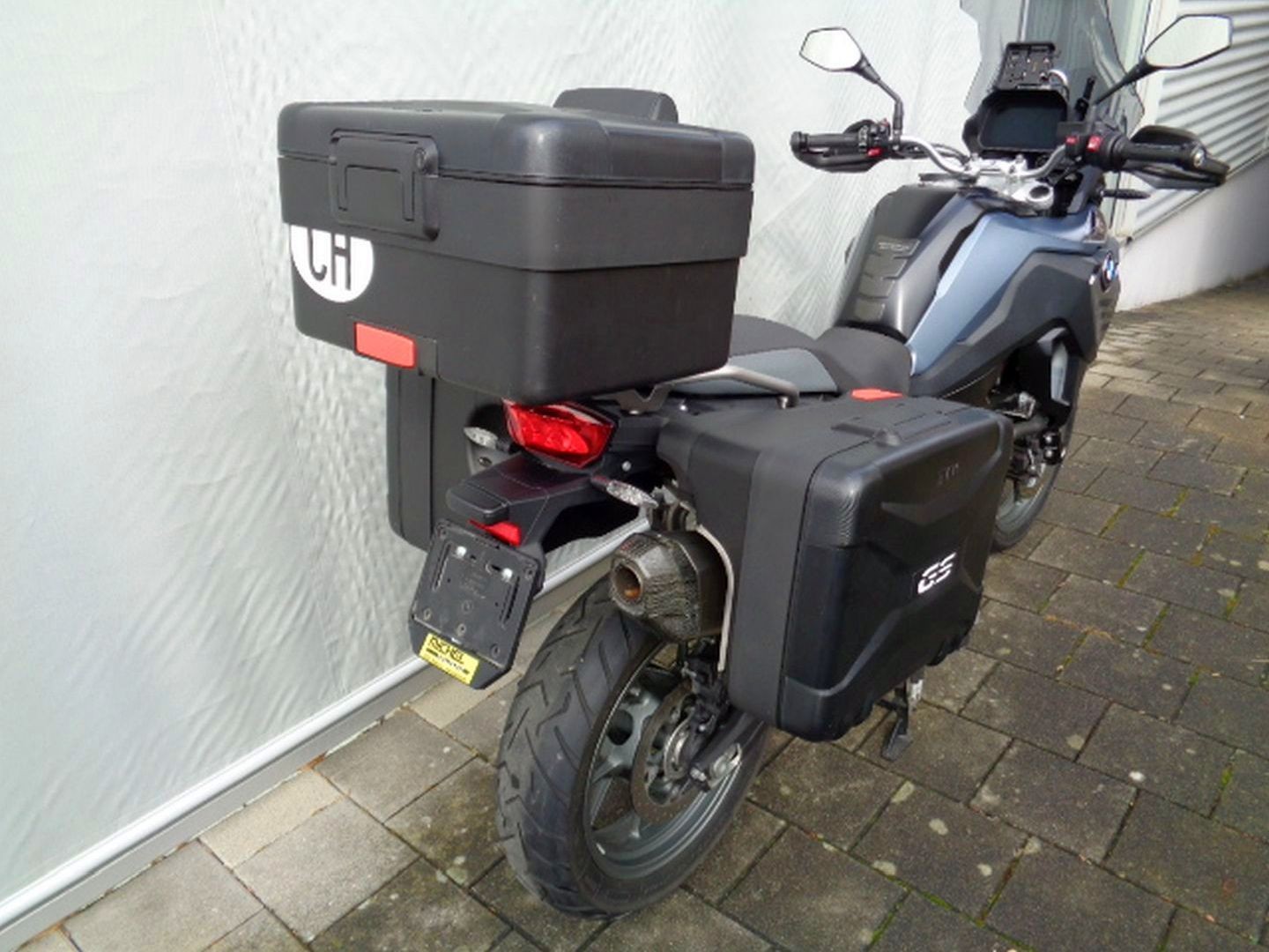 BMW F 750 GS-image-4