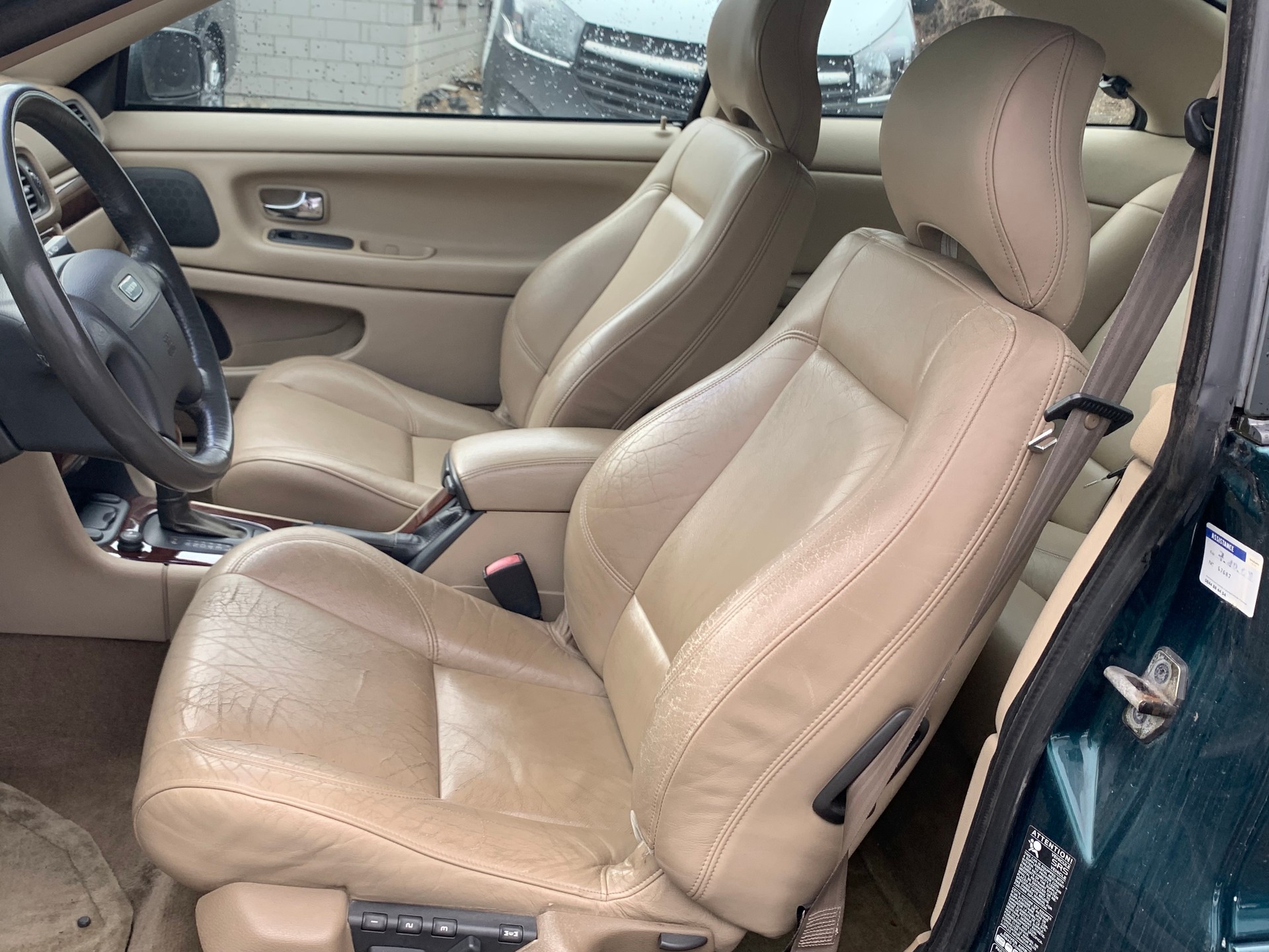 VOLVO C70 2.4T-image-5