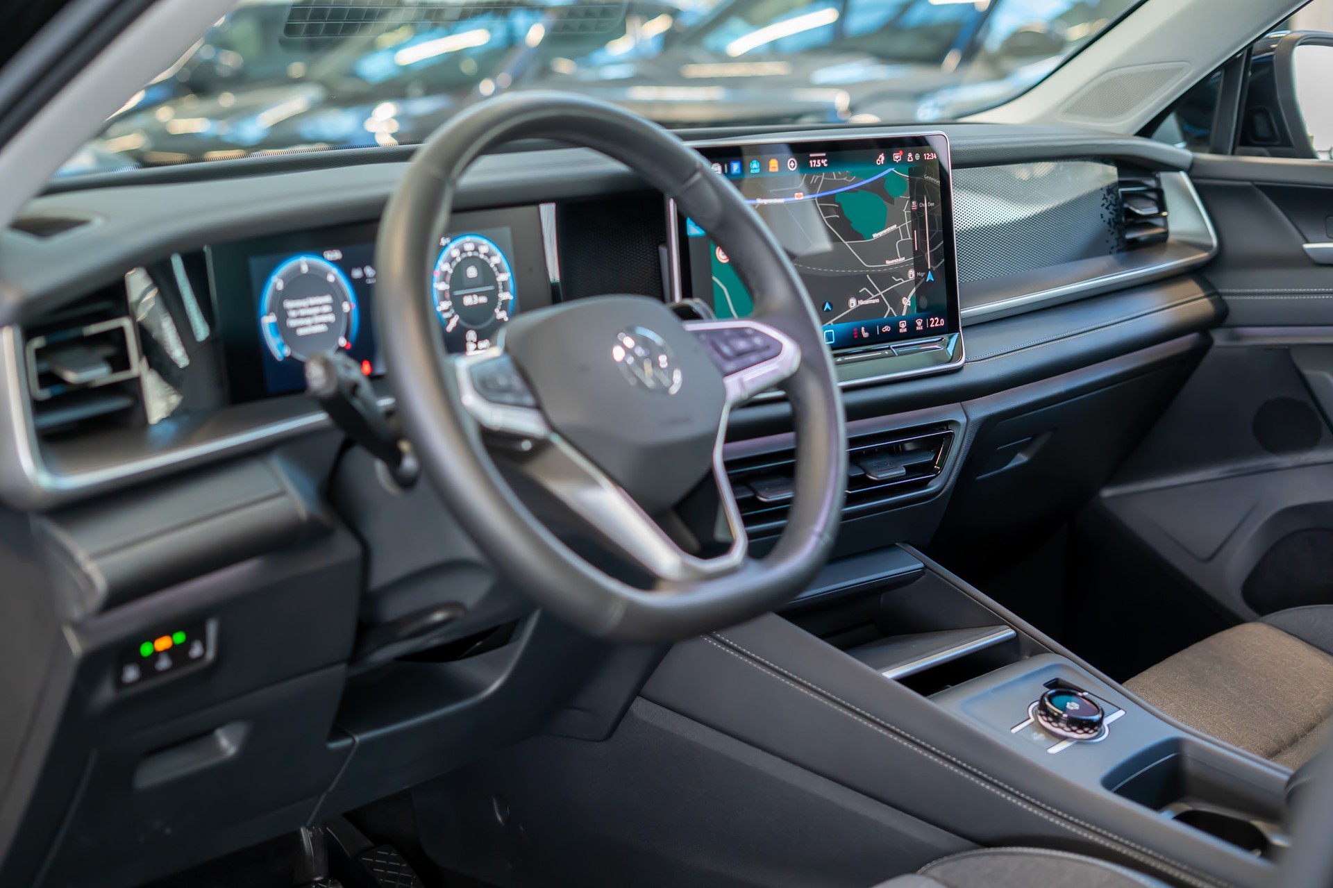 VW Tayron 2.0 TDI SCR Life DSG 7Plätzer / 360°Kamera / Digital Cockpit-image-9