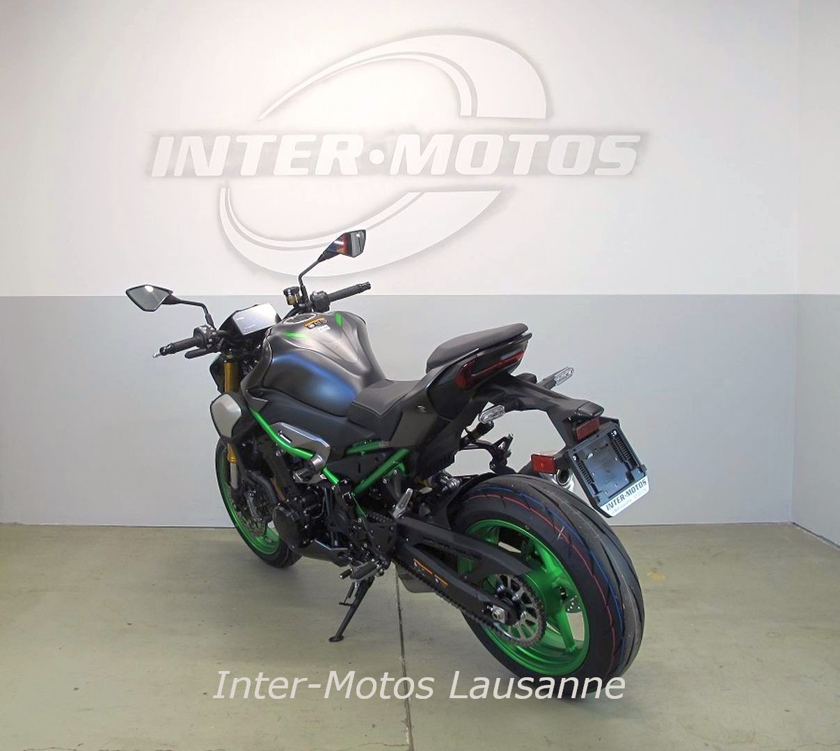 KAWASAKI Z900 SE-image-4