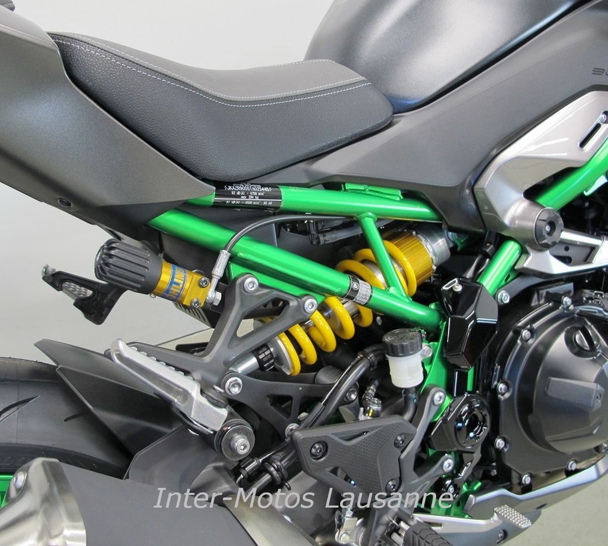 KAWASAKI Z900 SE-image-6