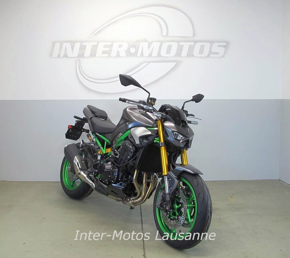 KAWASAKI Z900 SE-image-1