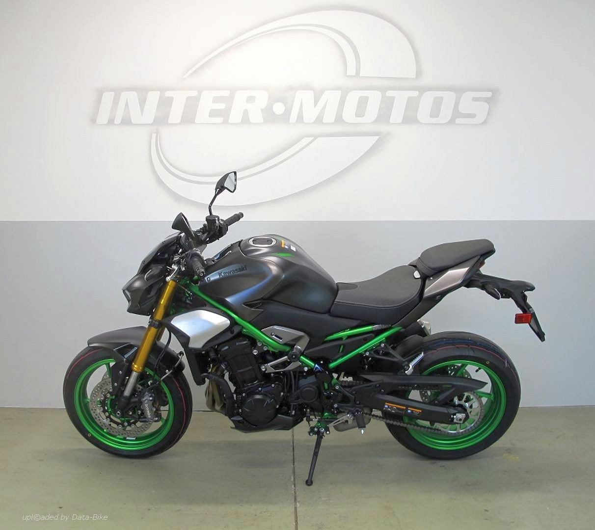 KAWASAKI Z900 SE-image-3