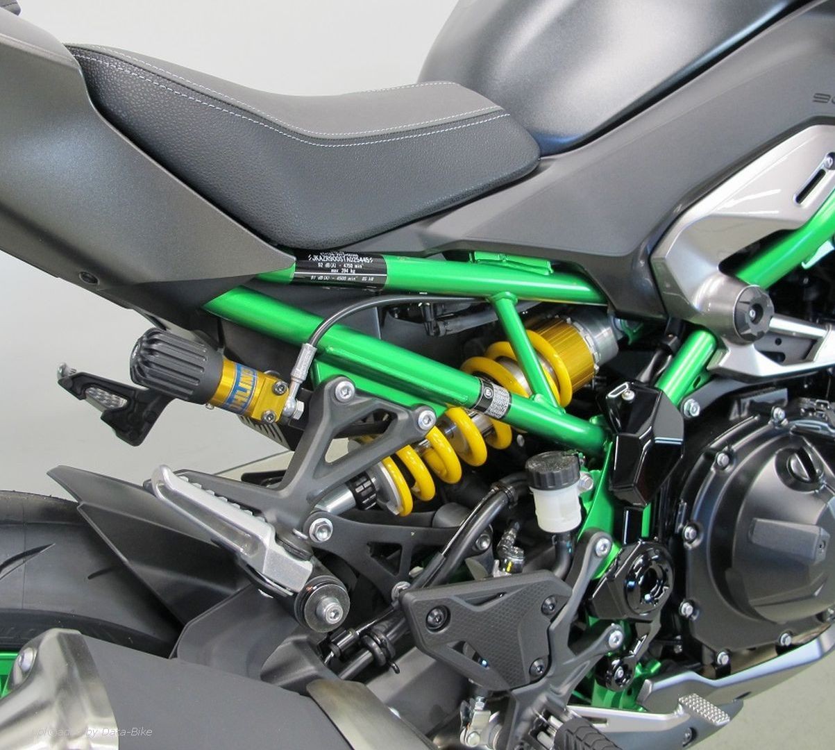 KAWASAKI Z900 SE-image-6