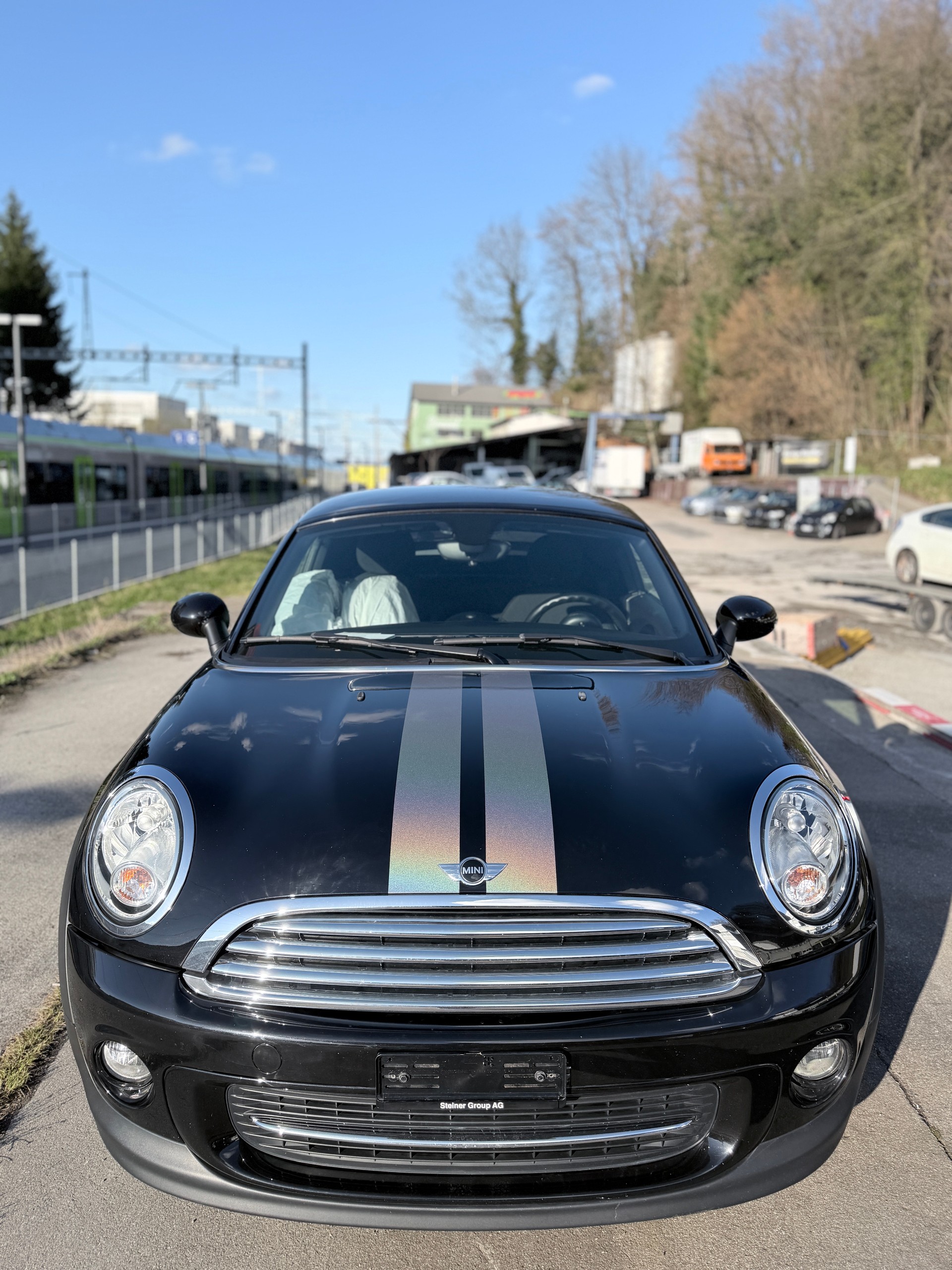 MINI Cooper Coupé-image-1