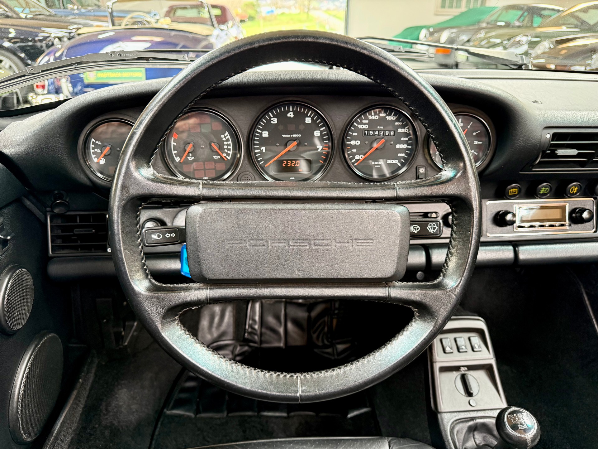 PORSCHE 911 Carrera 2 Cabrio-image-7