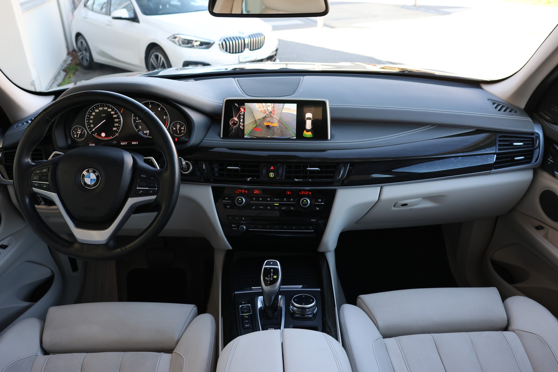 BMW X5 xDrive 40d Steptronic (CH)-image-12